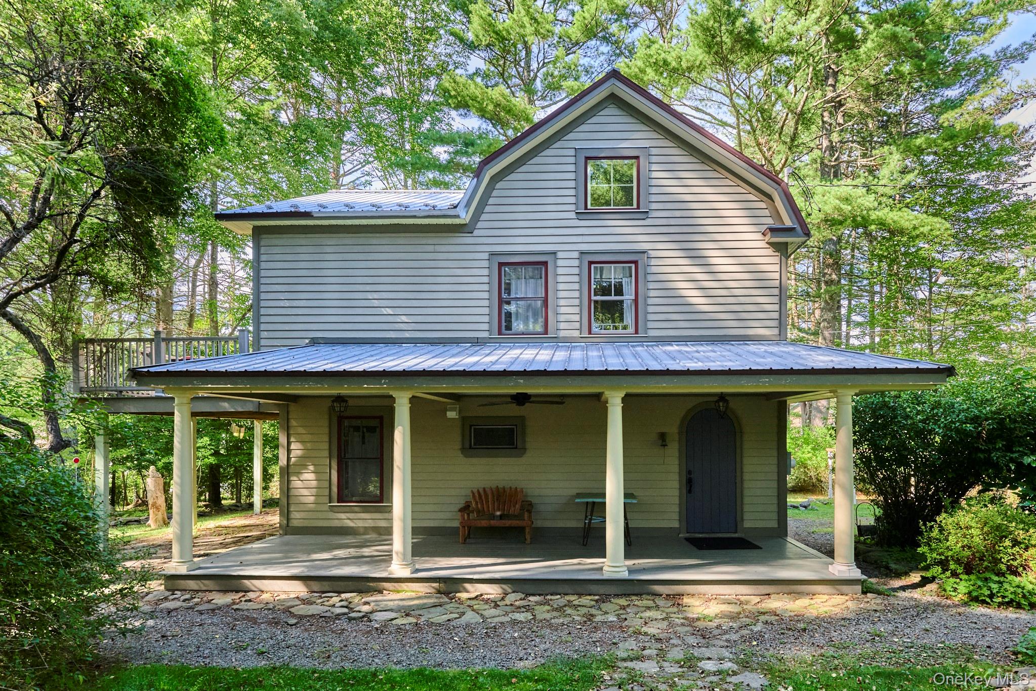 16 Nelson Road, Lake Huntington, NY 12752