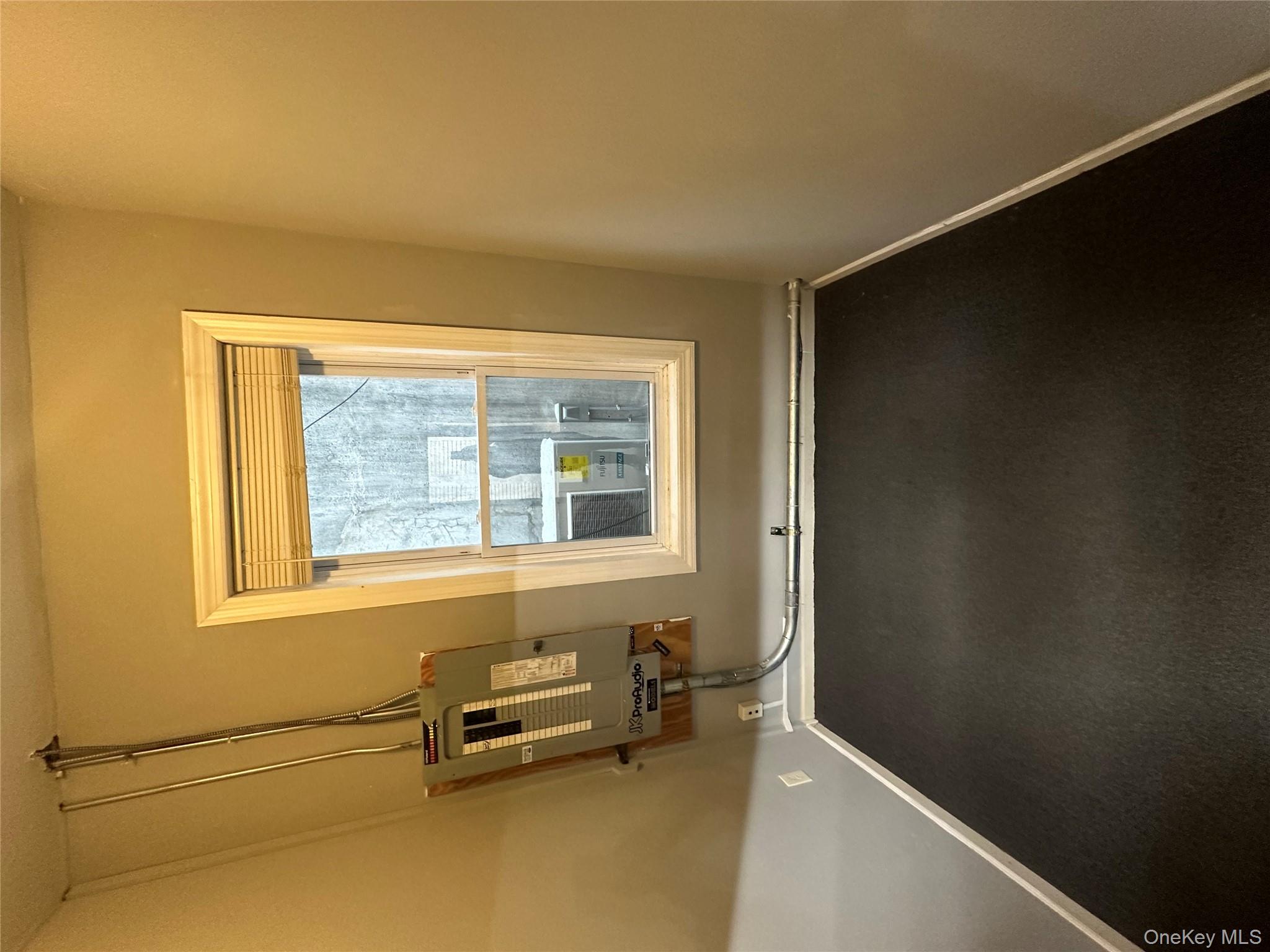 202 Merrick Road # 2, Rockville Centre, NY 11570