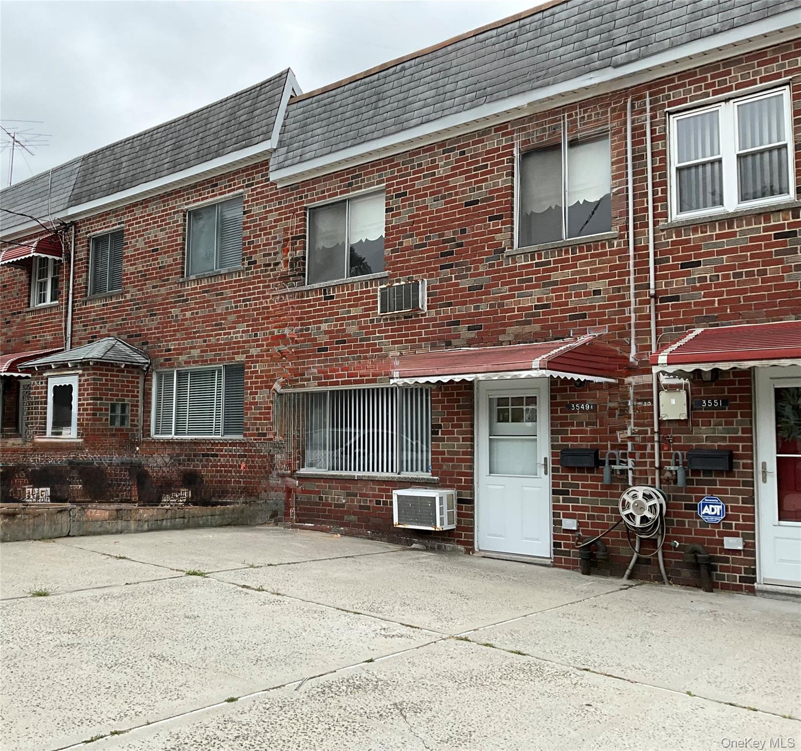 3549 Ropes Avenue, Bronx, NY 10475