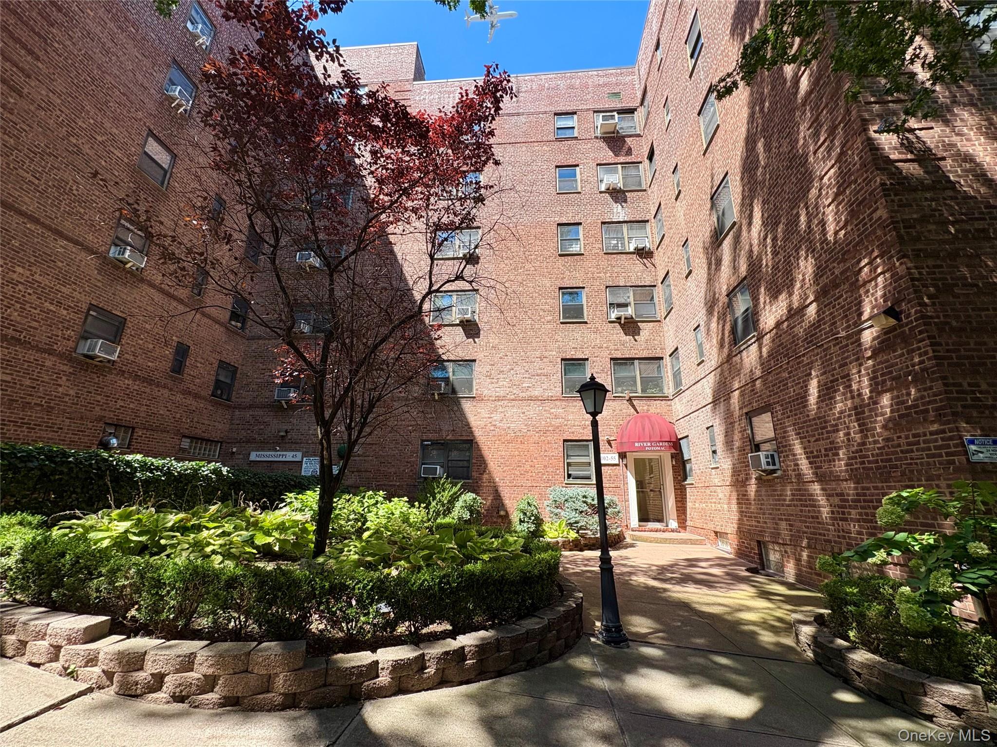 102-55 67th Road # 3W, Forest Hills, NY 11375
