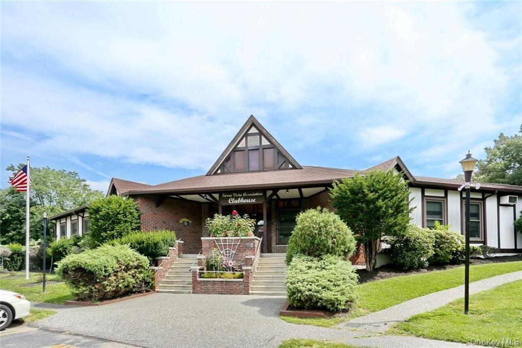 972 Sierra Vista Lane, Valley Cottage, NY 10989