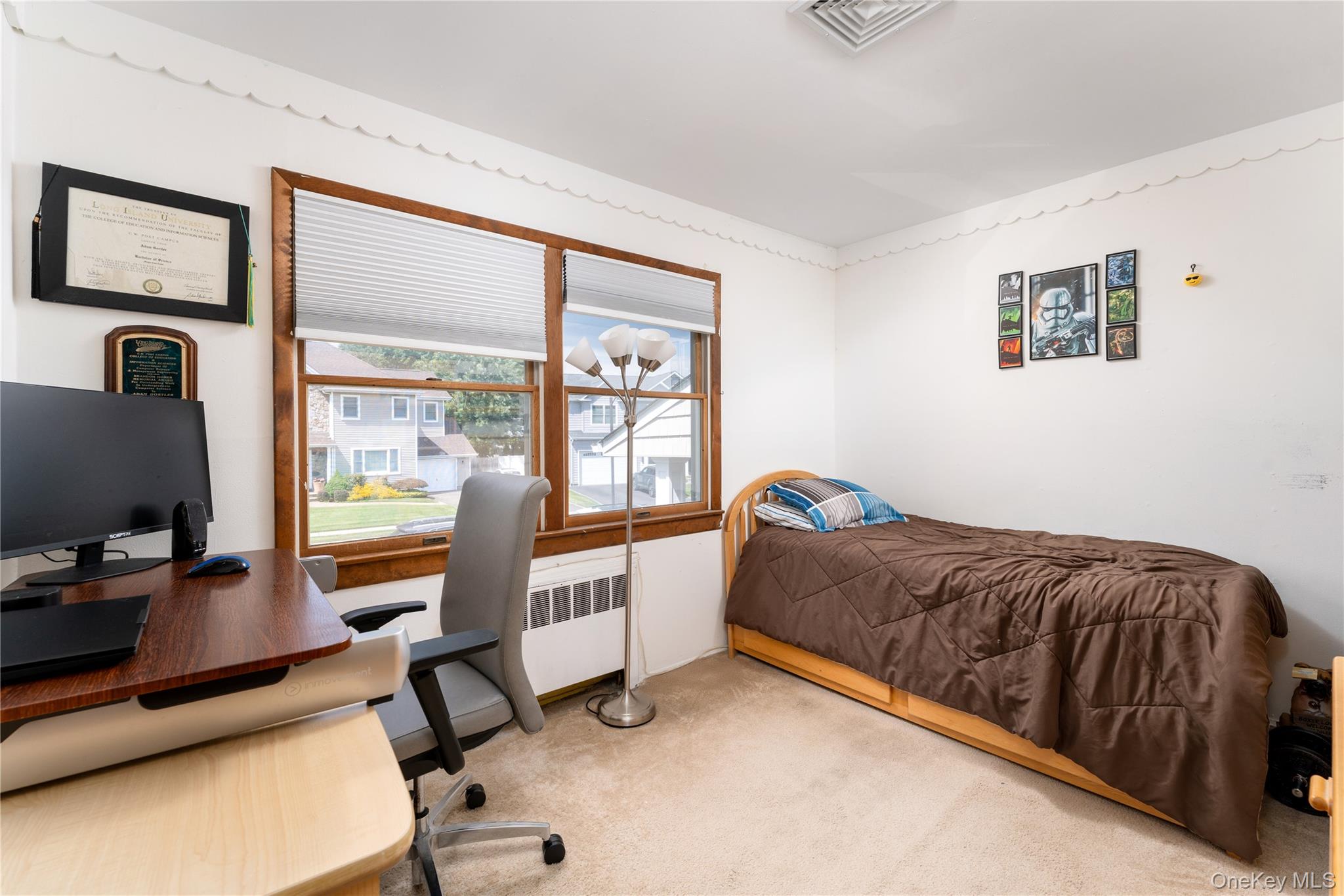 11 Eaton Road, Syosset, NY 11791