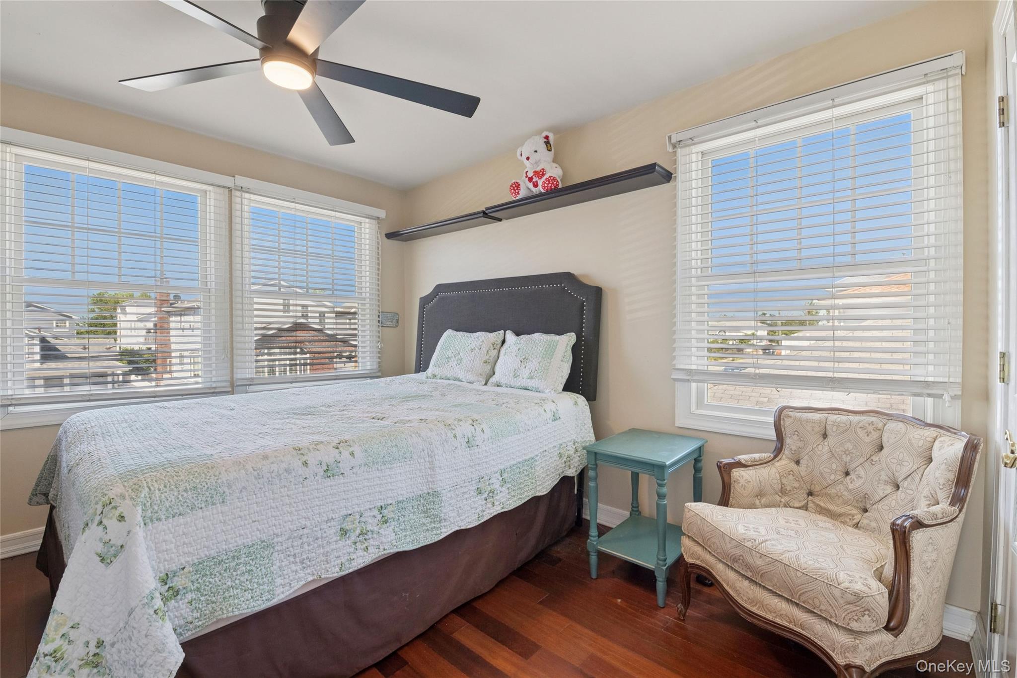 33 beach 221 Street # 0, Breezy Point, NY 11697