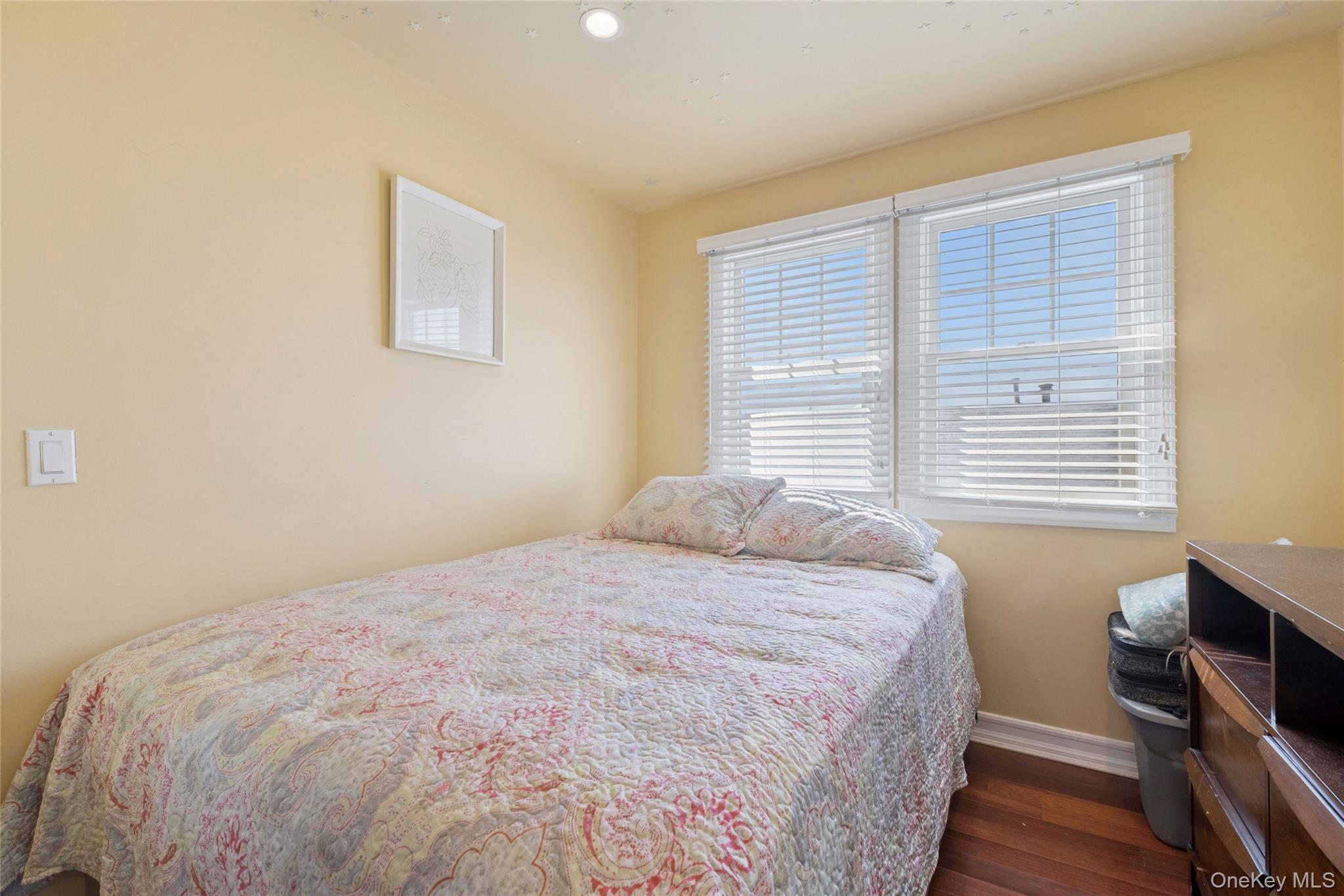 33 beach 221 Street # 0, Breezy Point, NY 11697