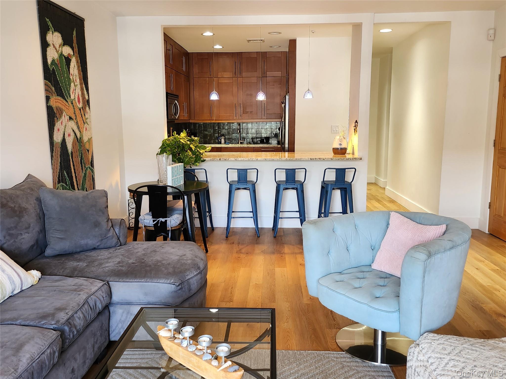 73 Pacific Boulevard # 73, Long Beach, NY 11561