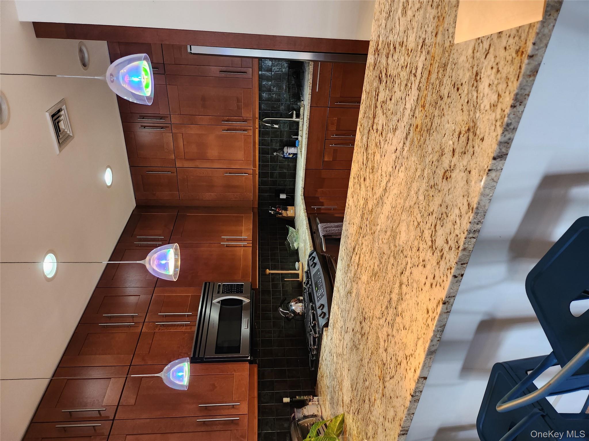 73 Pacific Boulevard # 73, Long Beach, NY 11561