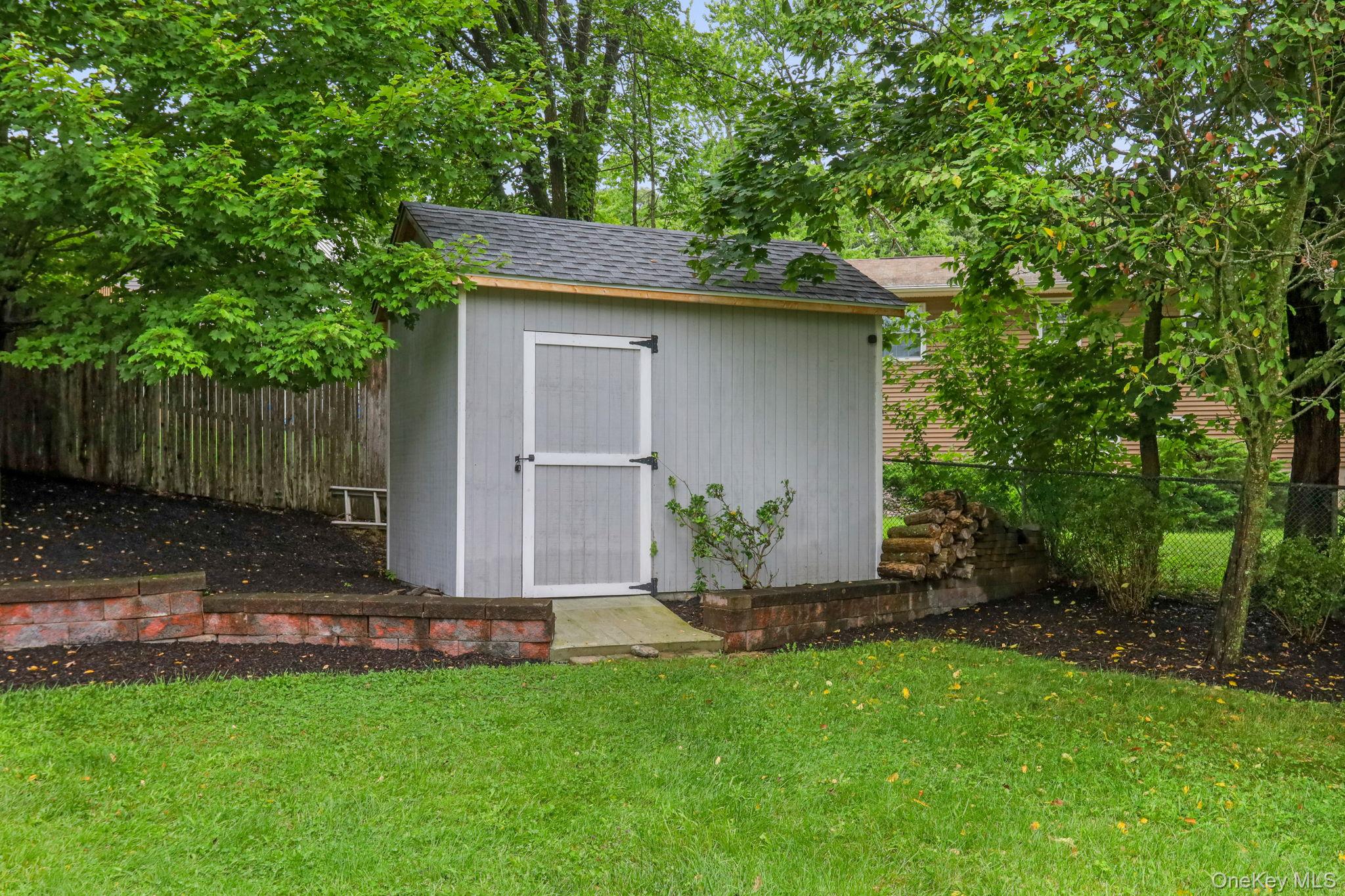 12 Juniper Lane, Monroe, NY 10950