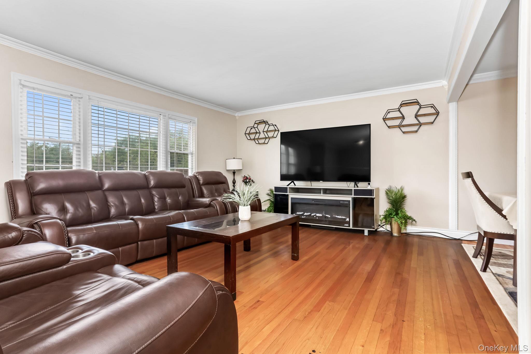 12 Juniper Lane, Monroe, NY 10950