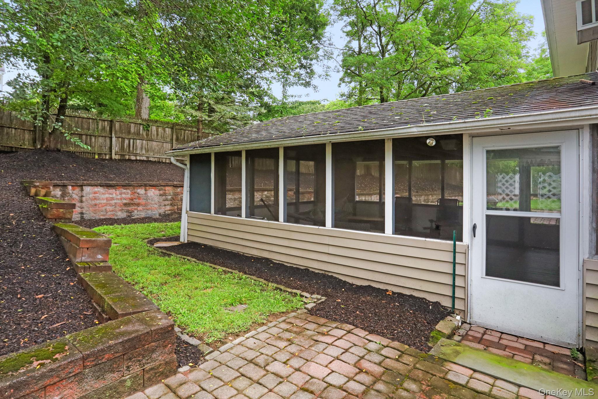 12 Juniper Lane, Monroe, NY 10950