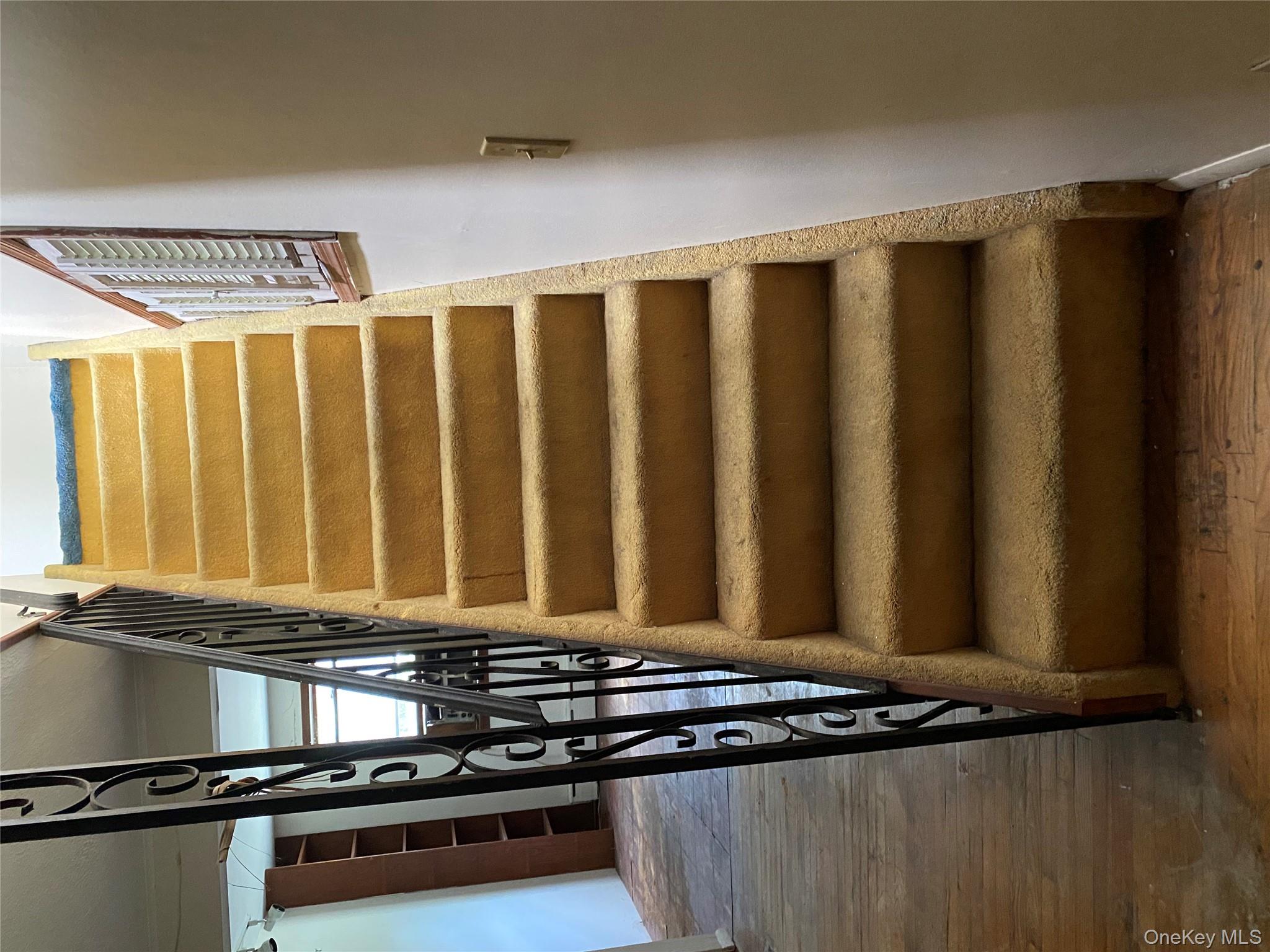 135 Old Tarrytown Road, White Plains, NY 10603