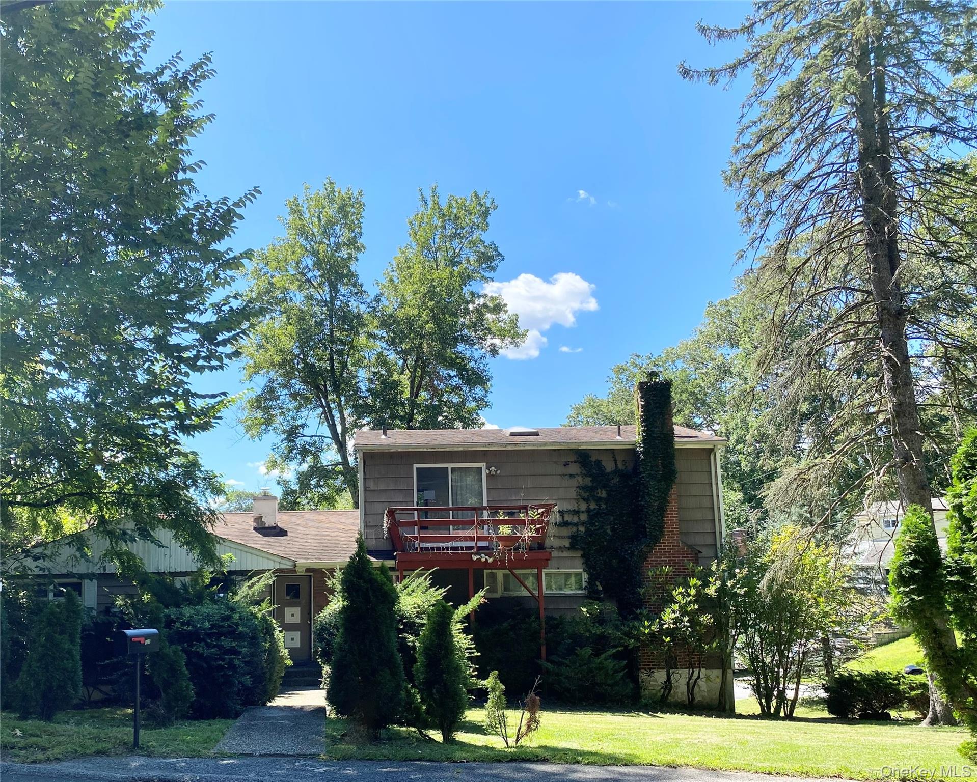 135 Old Tarrytown Road, White Plains, NY 10603