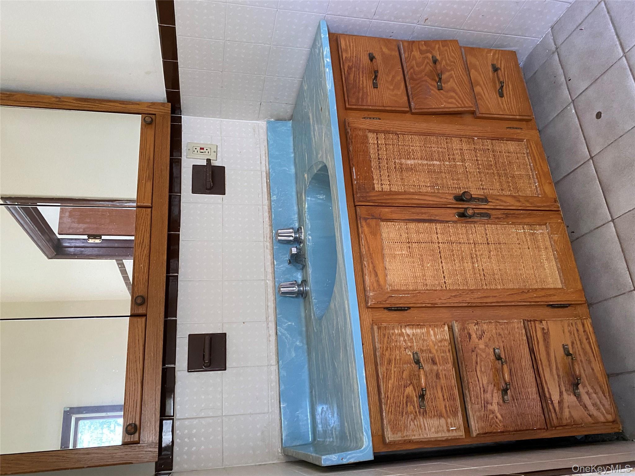 135 Old Tarrytown Road, White Plains, NY 10603