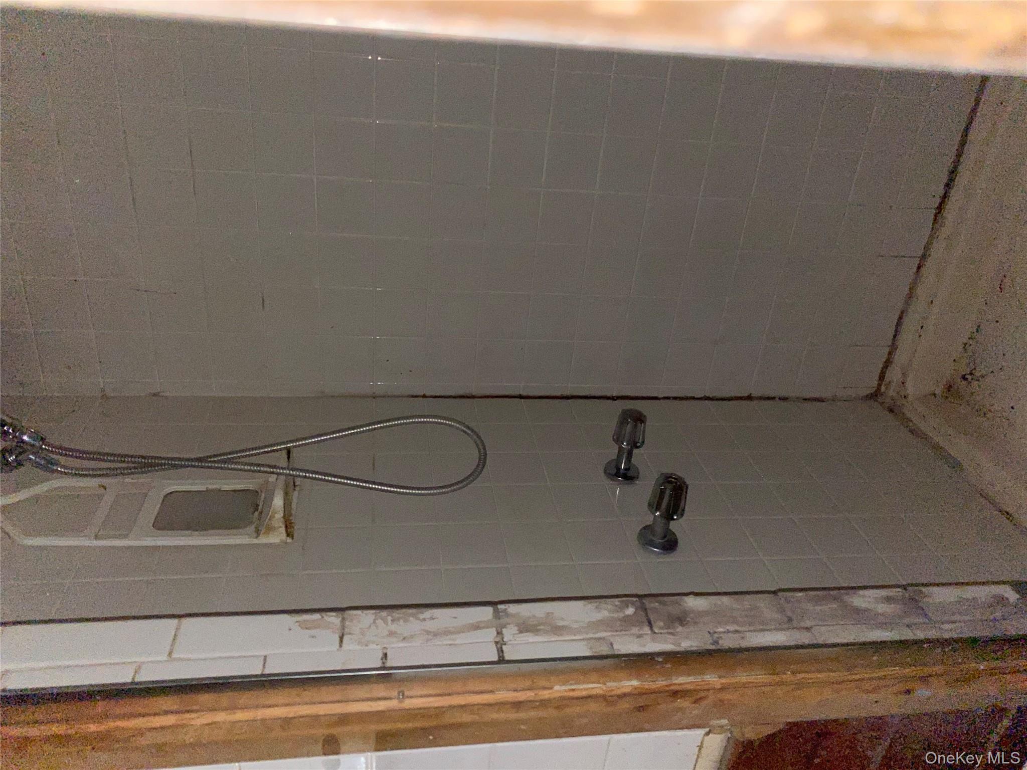 135 Old Tarrytown Road, White Plains, NY 10603