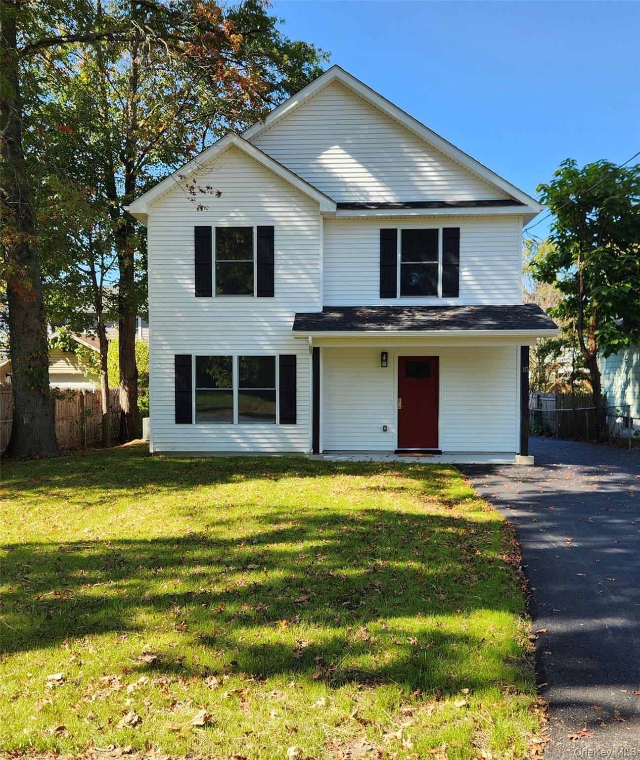 17 Greising Street, Pine Bush, NY 12566