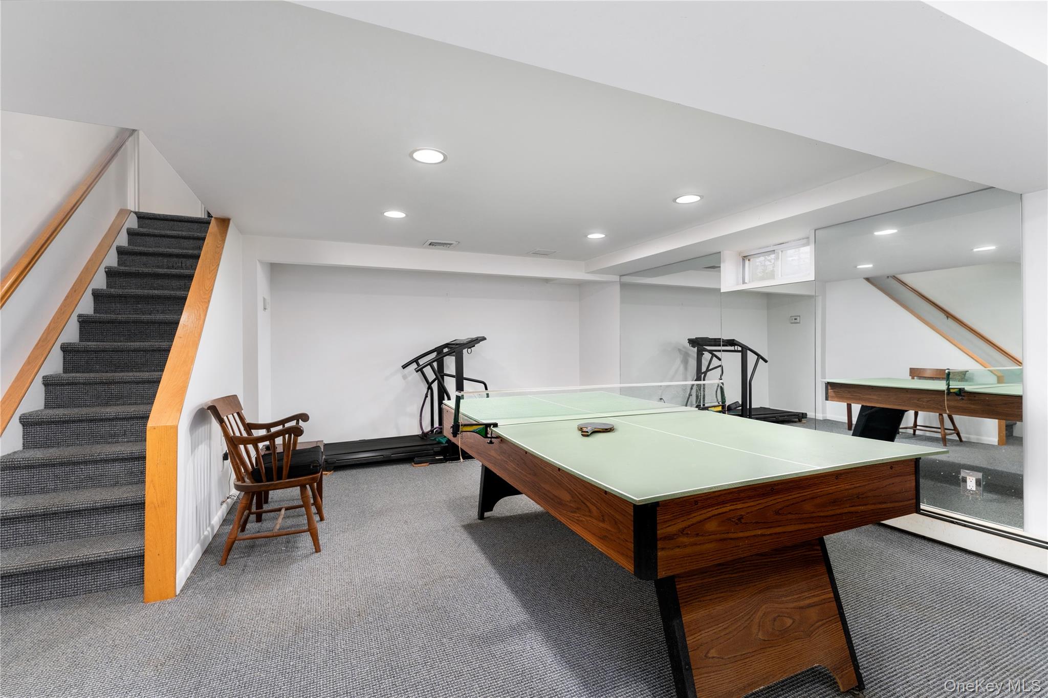 9 Eaton Road, Syosset, NY 11791