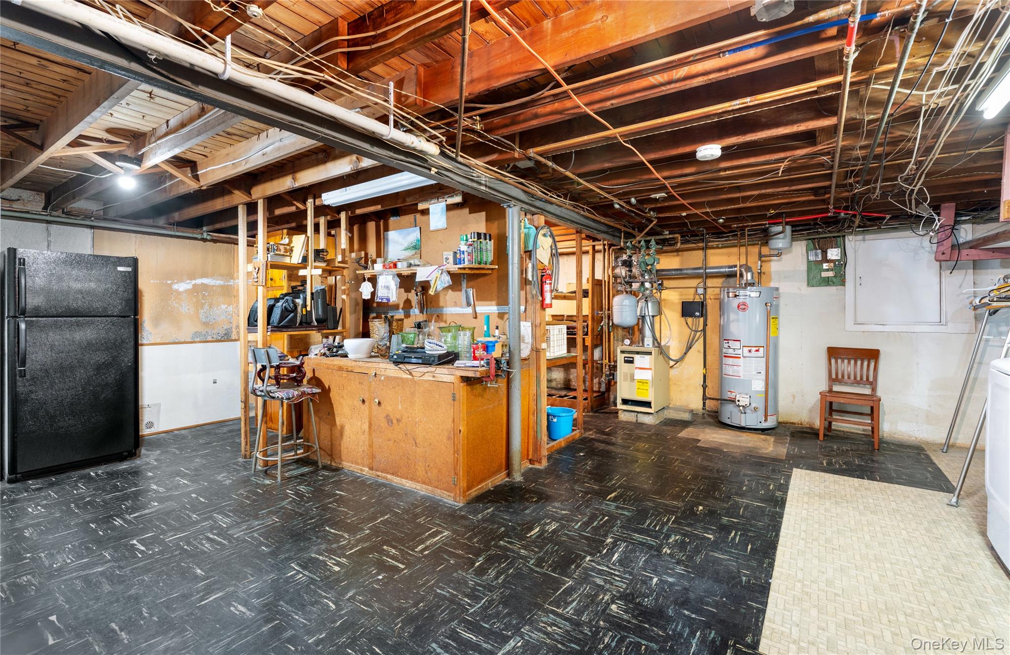 9 Eaton Road, Syosset, NY 11791