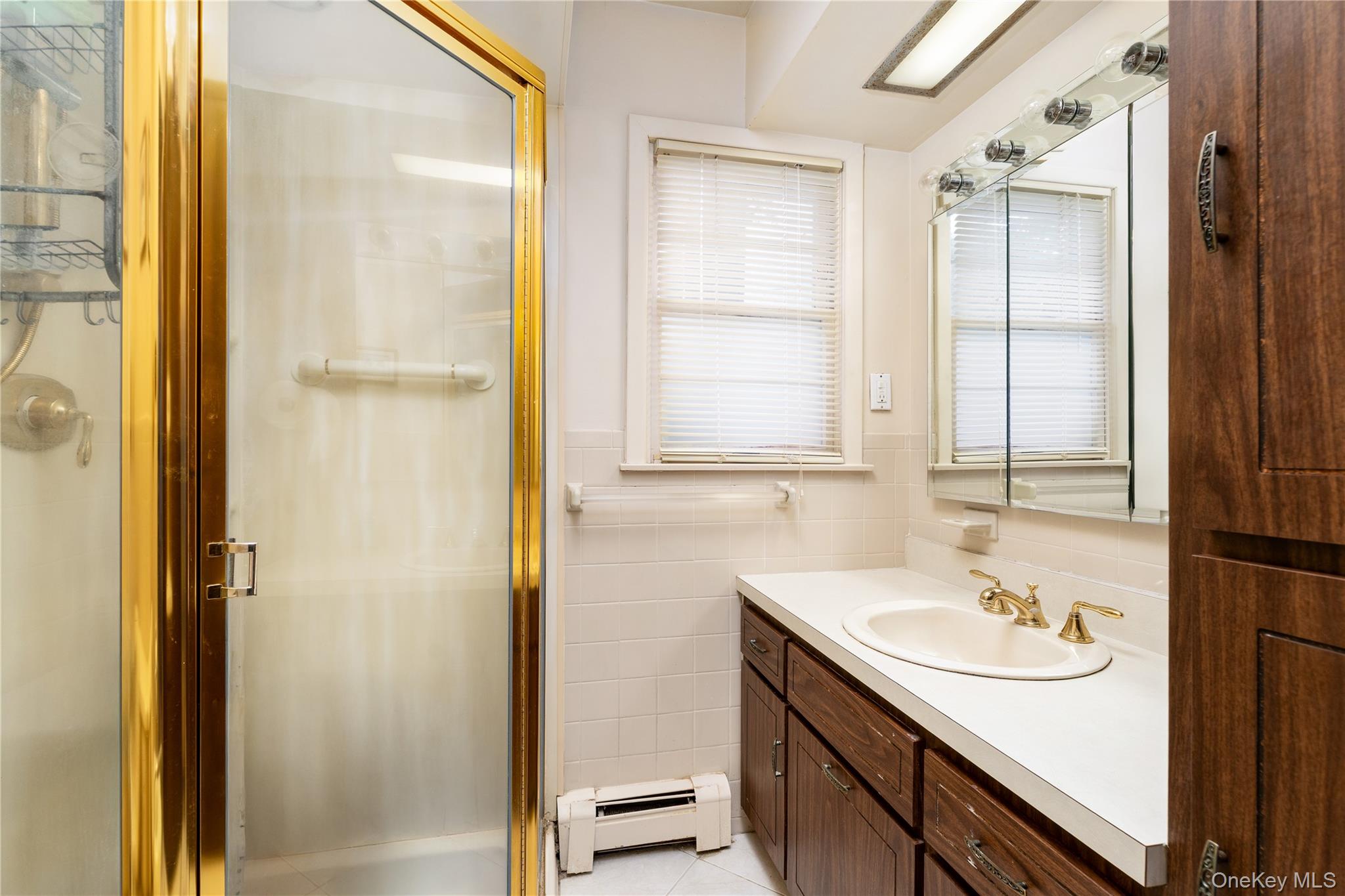 9 Eaton Road, Syosset, NY 11791