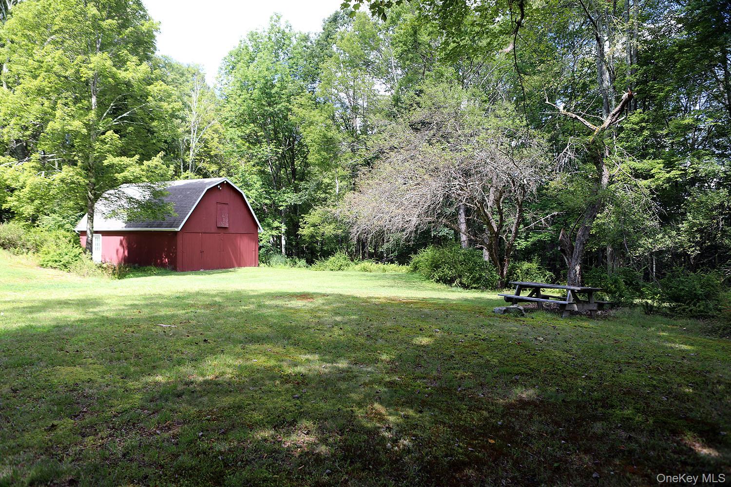 178 W Simmon Road, Callicoon, NY 12723