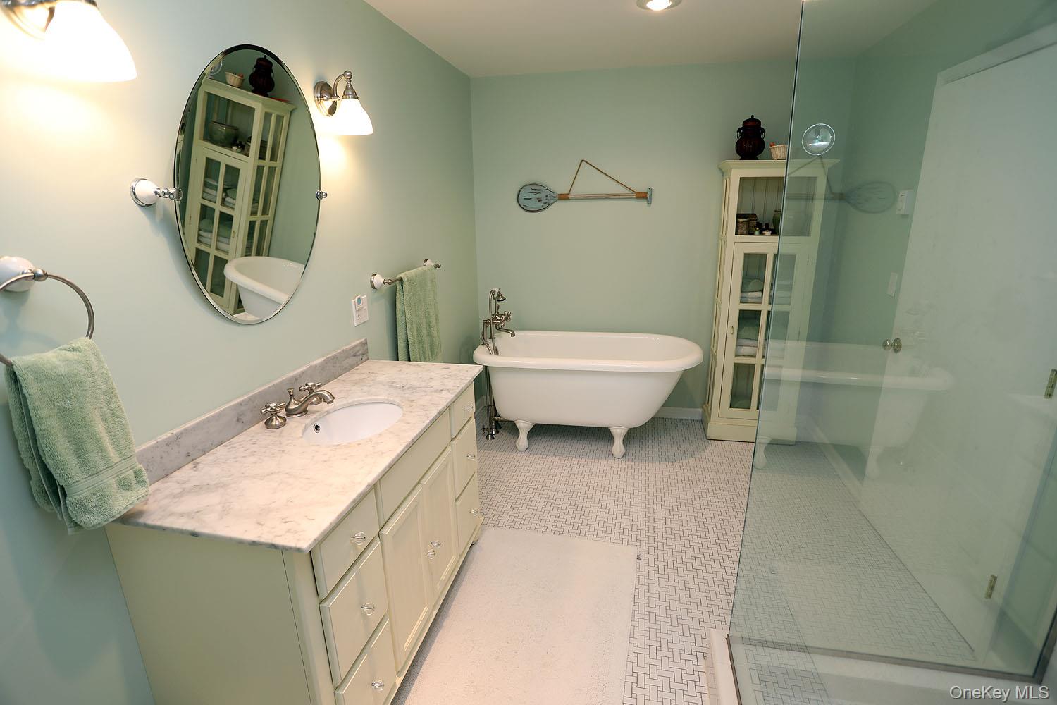 178 W Simmon Road, Callicoon, NY 12723