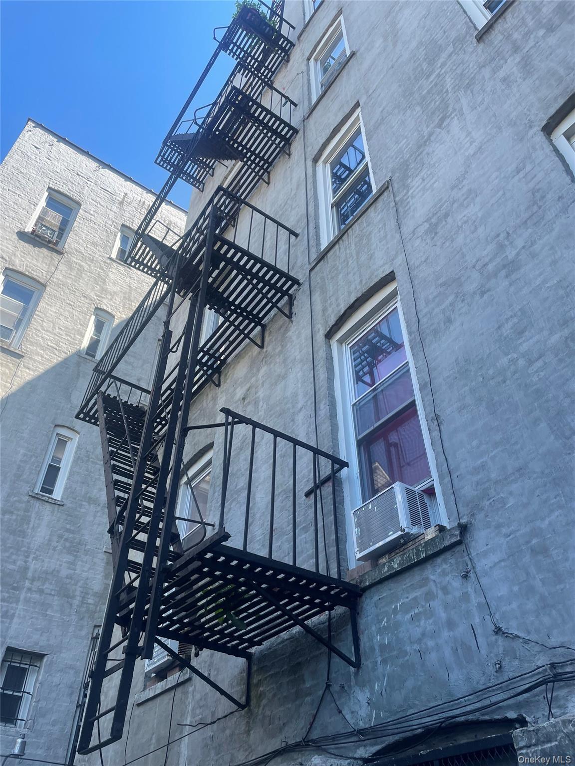 380 Crescent Street, Brooklyn, NY 11208