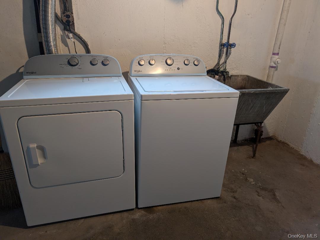 483 South Oyster Bay Road, Plainview, NY 11803