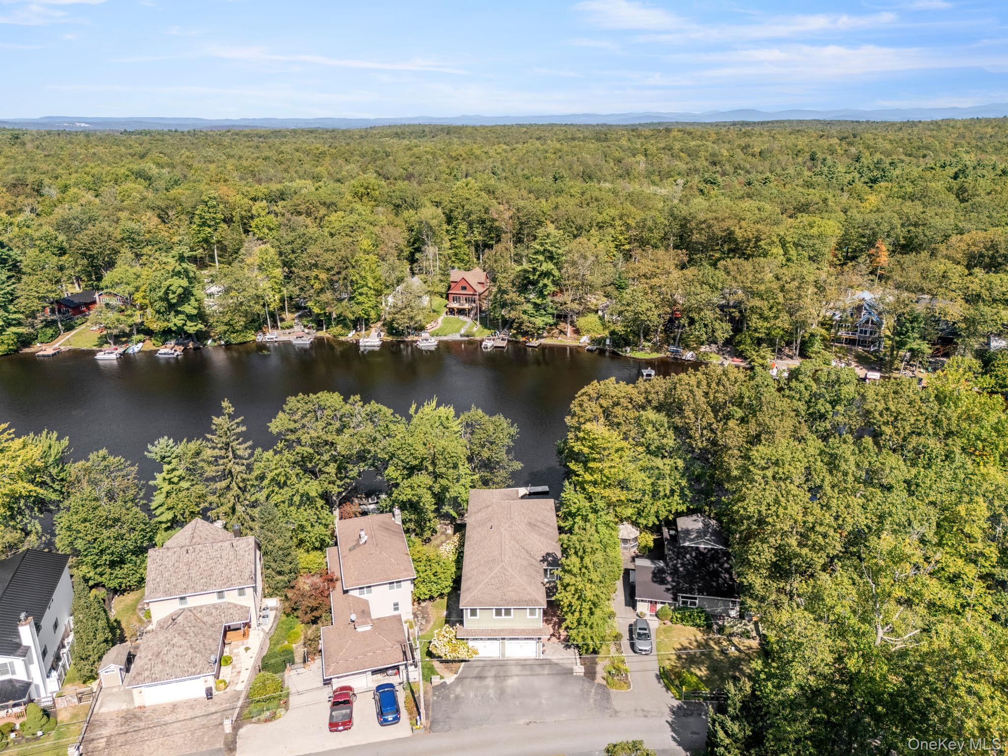 62 Middletown Point Road, Rock Hill, NY 12775