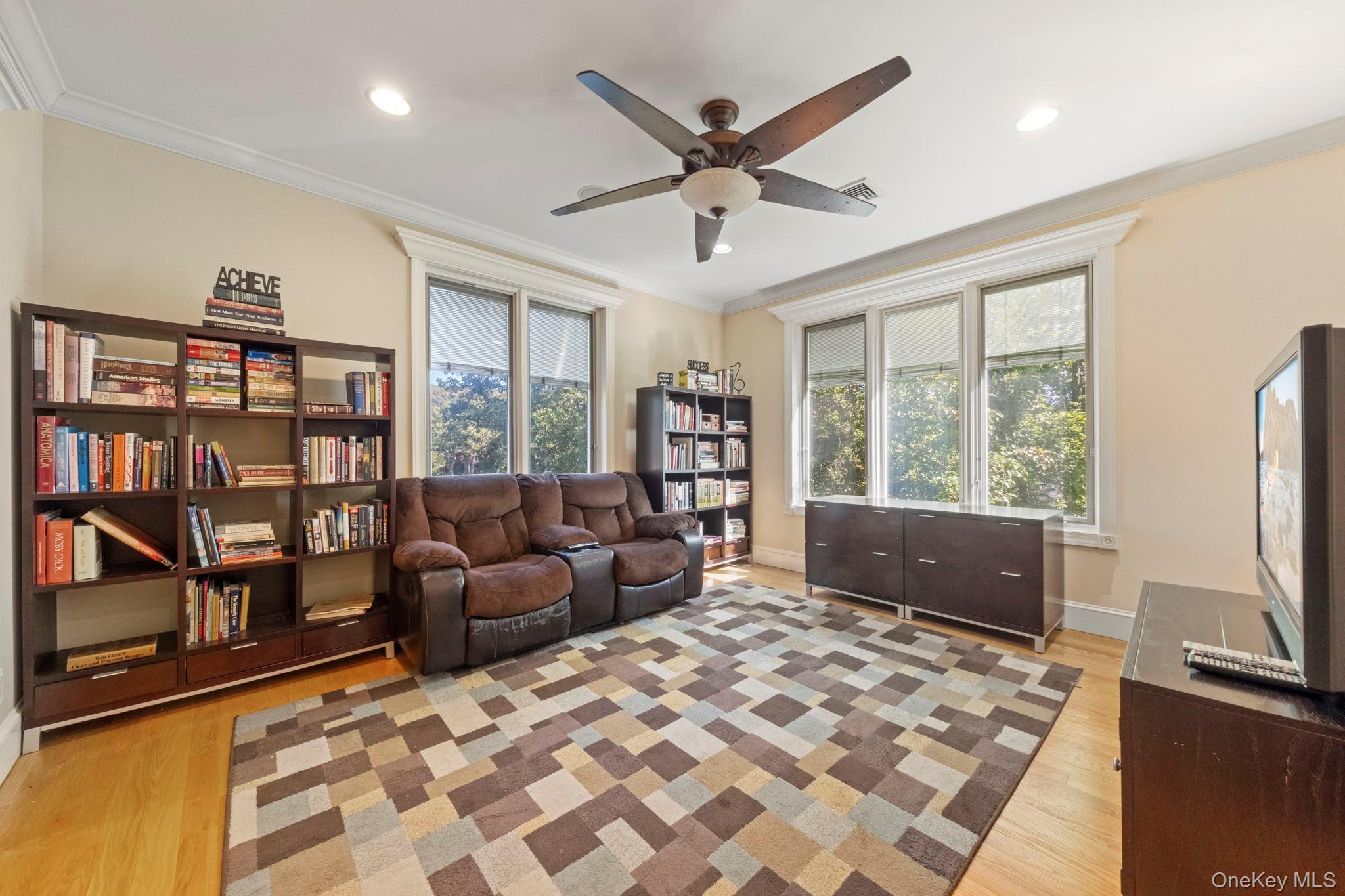 62 Middletown Point Road, Rock Hill, NY 12775