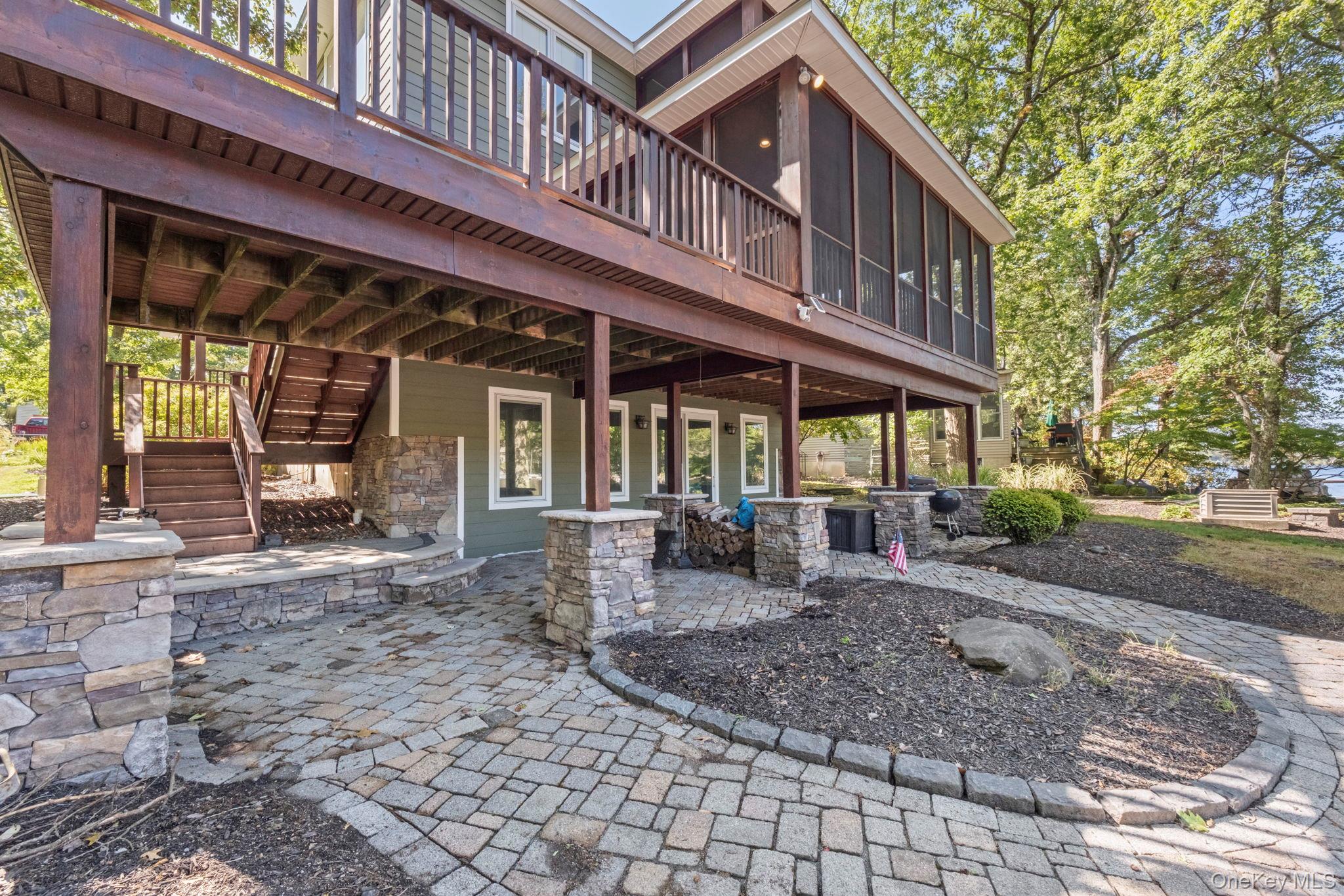 62 Middletown Point Road, Rock Hill, NY 12775