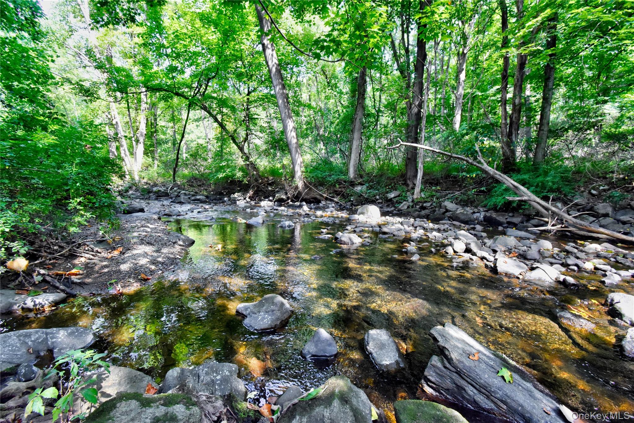 11 Cascade Road, Warwick, NY 10990