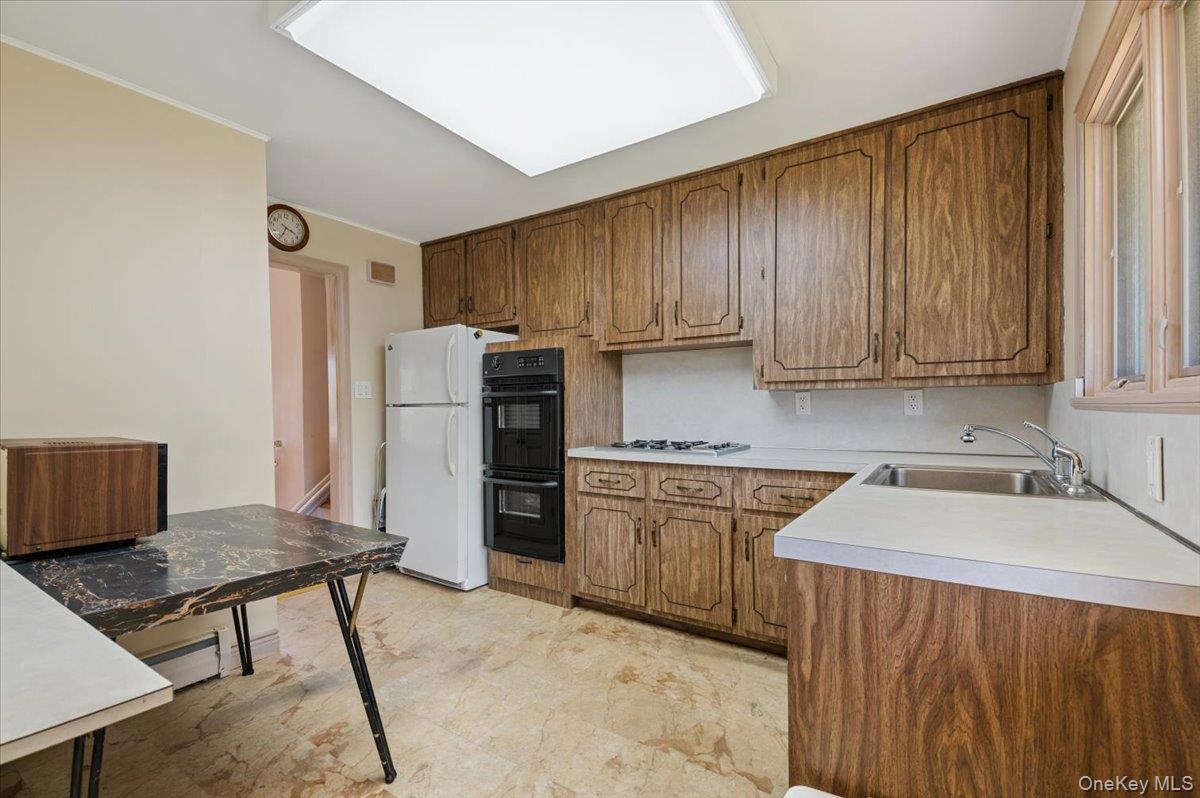 331 Woodbridge Lane, Jericho, NY 11753