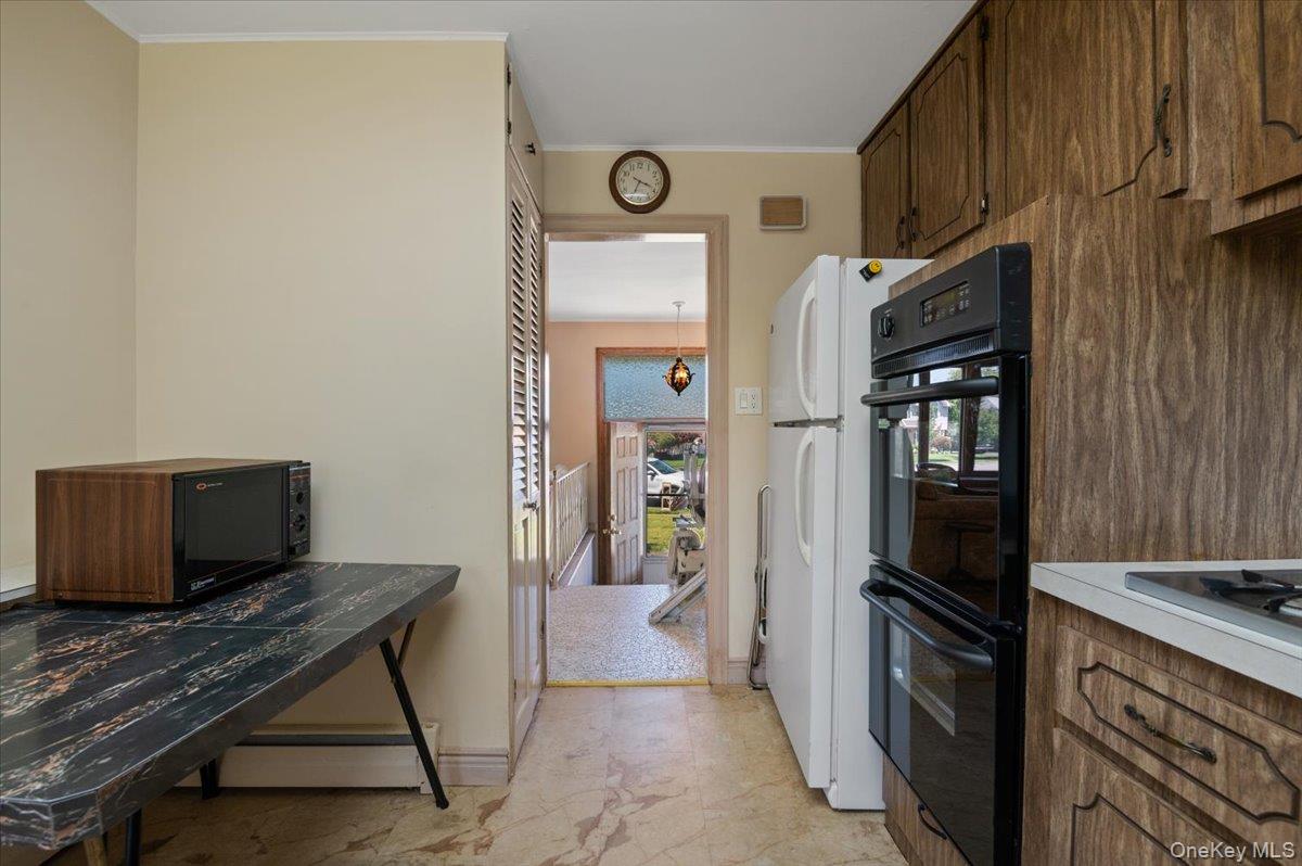 331 Woodbridge Lane, Jericho, NY 11753