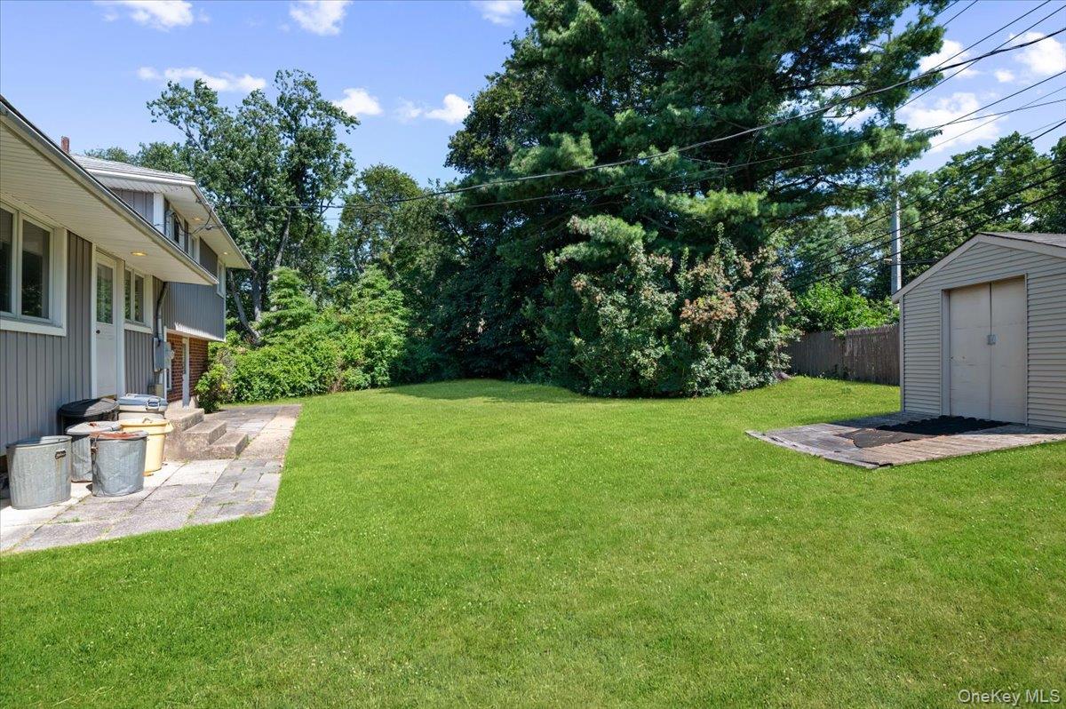 331 Woodbridge Lane, Jericho, NY 11753