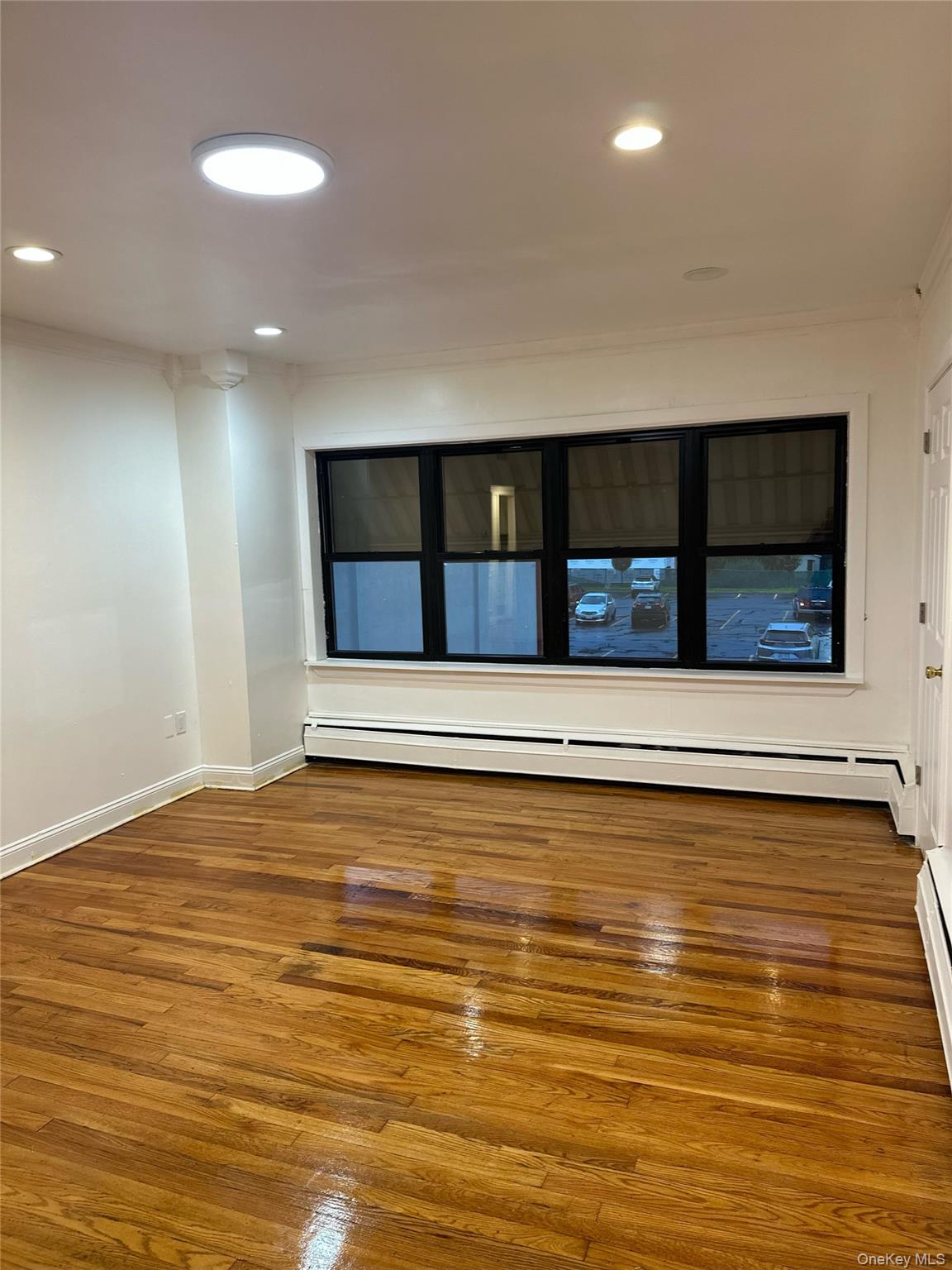 1666 New York Avenue, South Huntington, NY 11746-5207