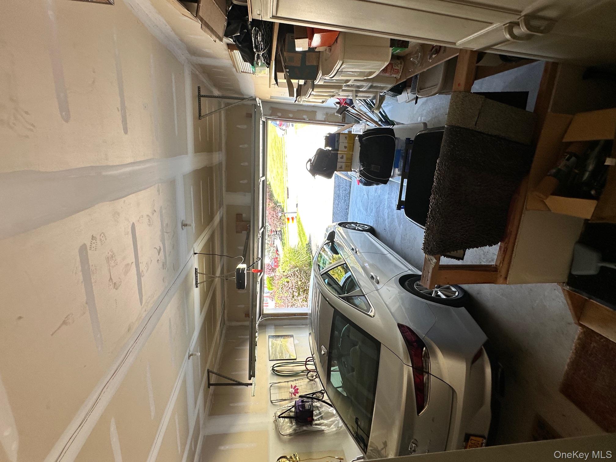 27 Clinton Drive, Washingtonville, NY 10992