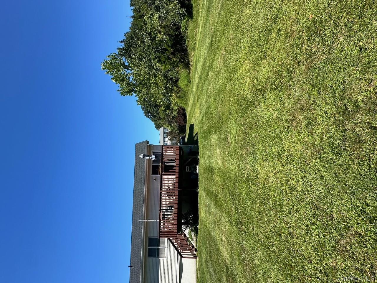 27 Clinton Drive, Washingtonville, NY 10992