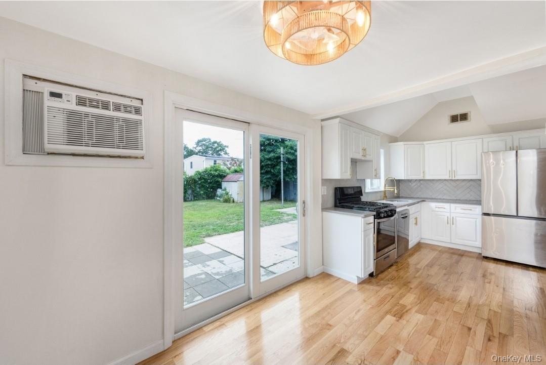 205 S 12th Street, Lindenhurst, NY 11757