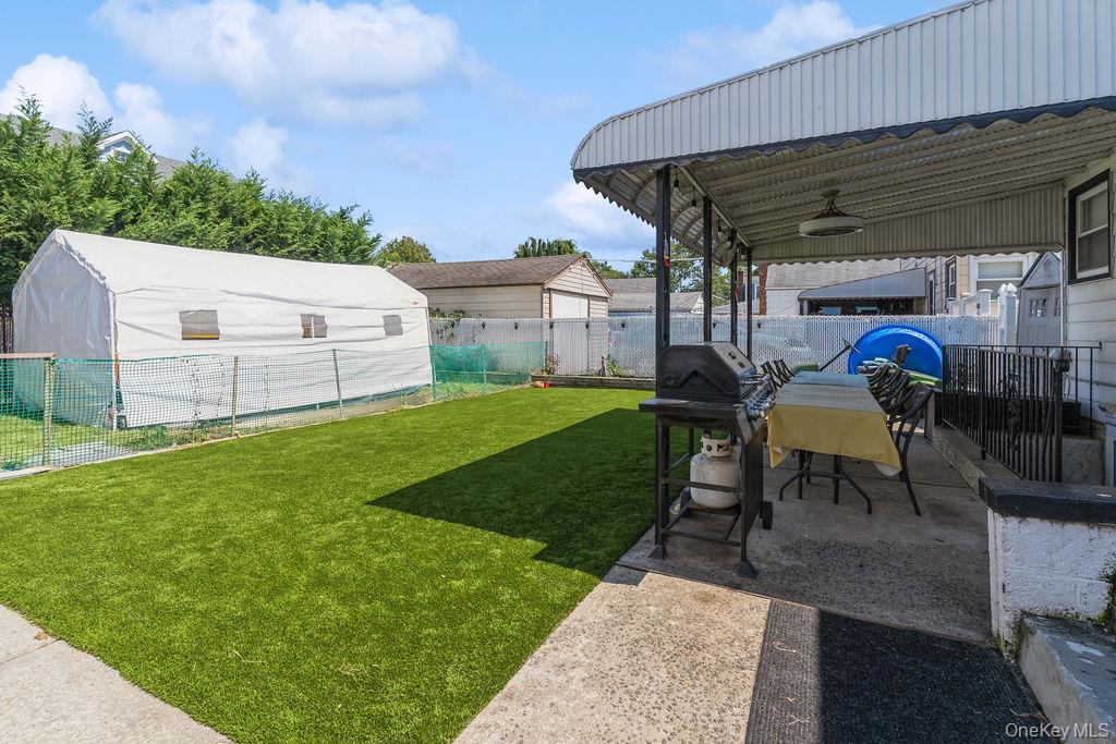 1472 Clay Street, Elmont, NY 11003