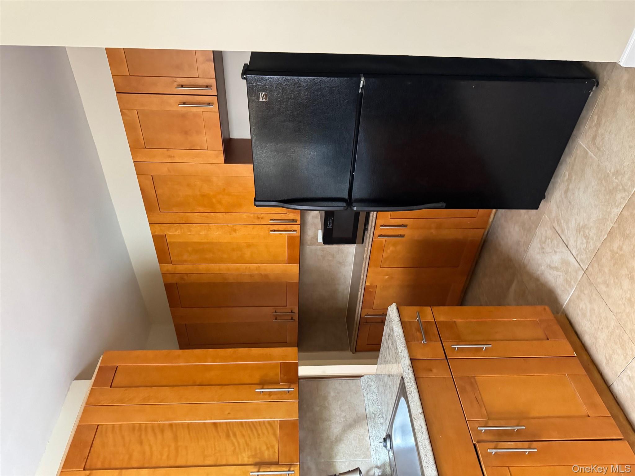 6360 102nd Street # A18, Rego Park, NY 11374