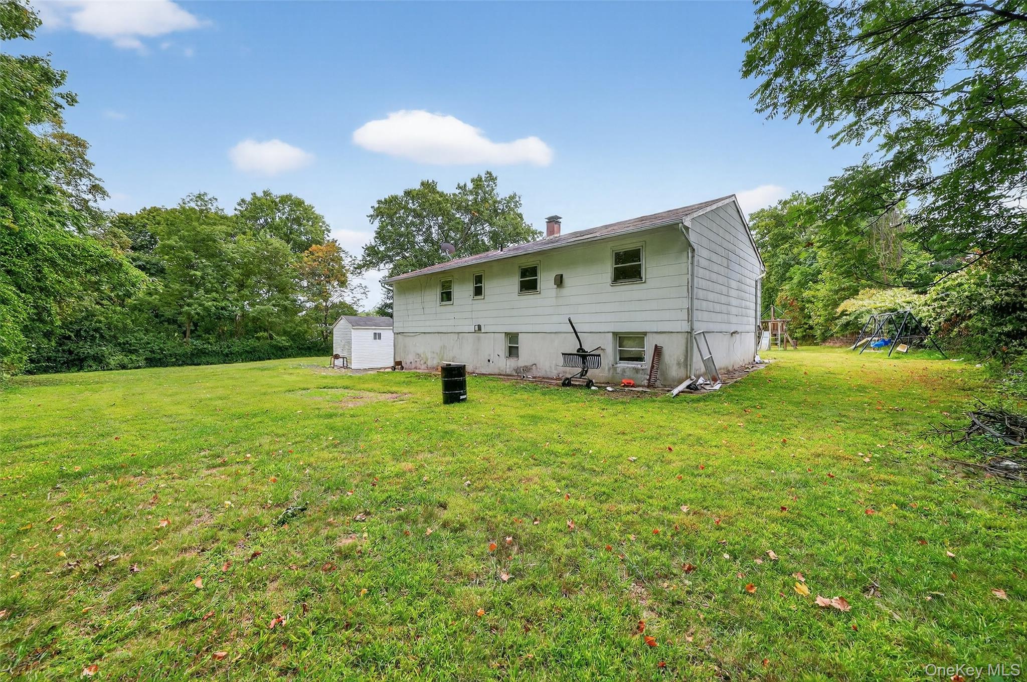 19 Birchwood Avenue, Nanuet, NY 10954