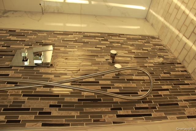 36 Roosevelt Boulevard, East Patchogue, NY 11772