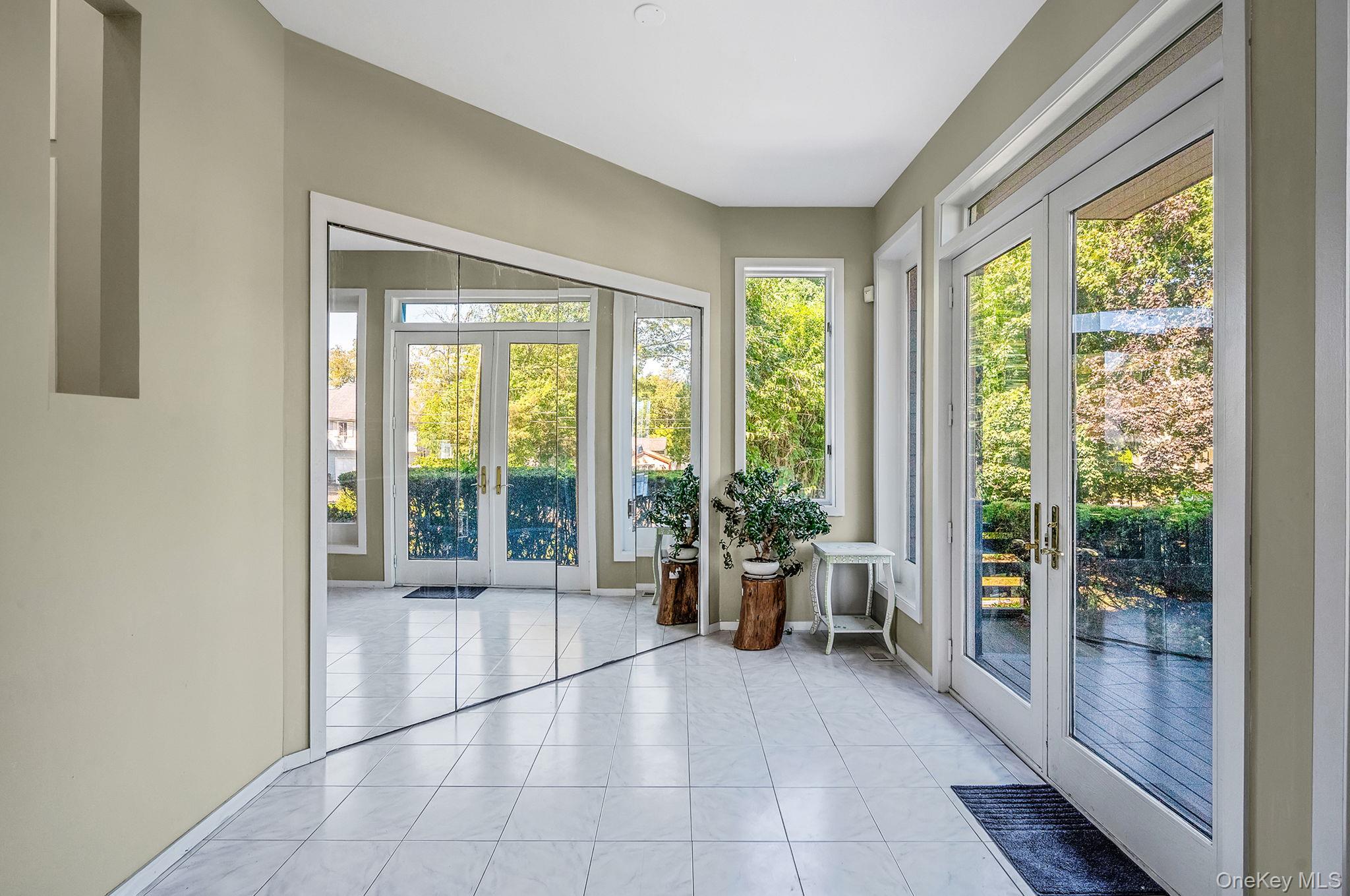 36 Roosevelt Boulevard, East Patchogue, NY 11772