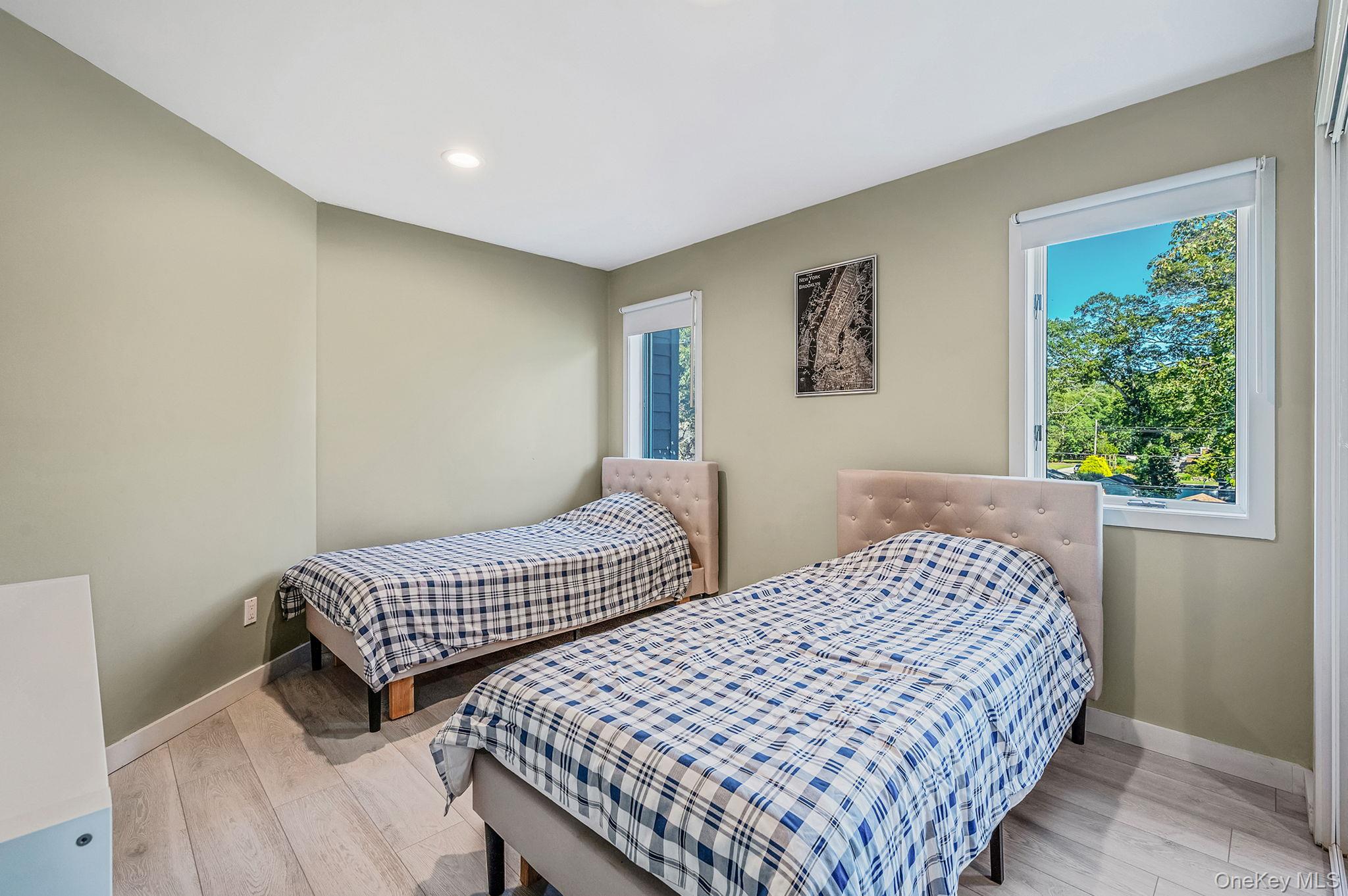 36 Roosevelt Boulevard, East Patchogue, NY 11772