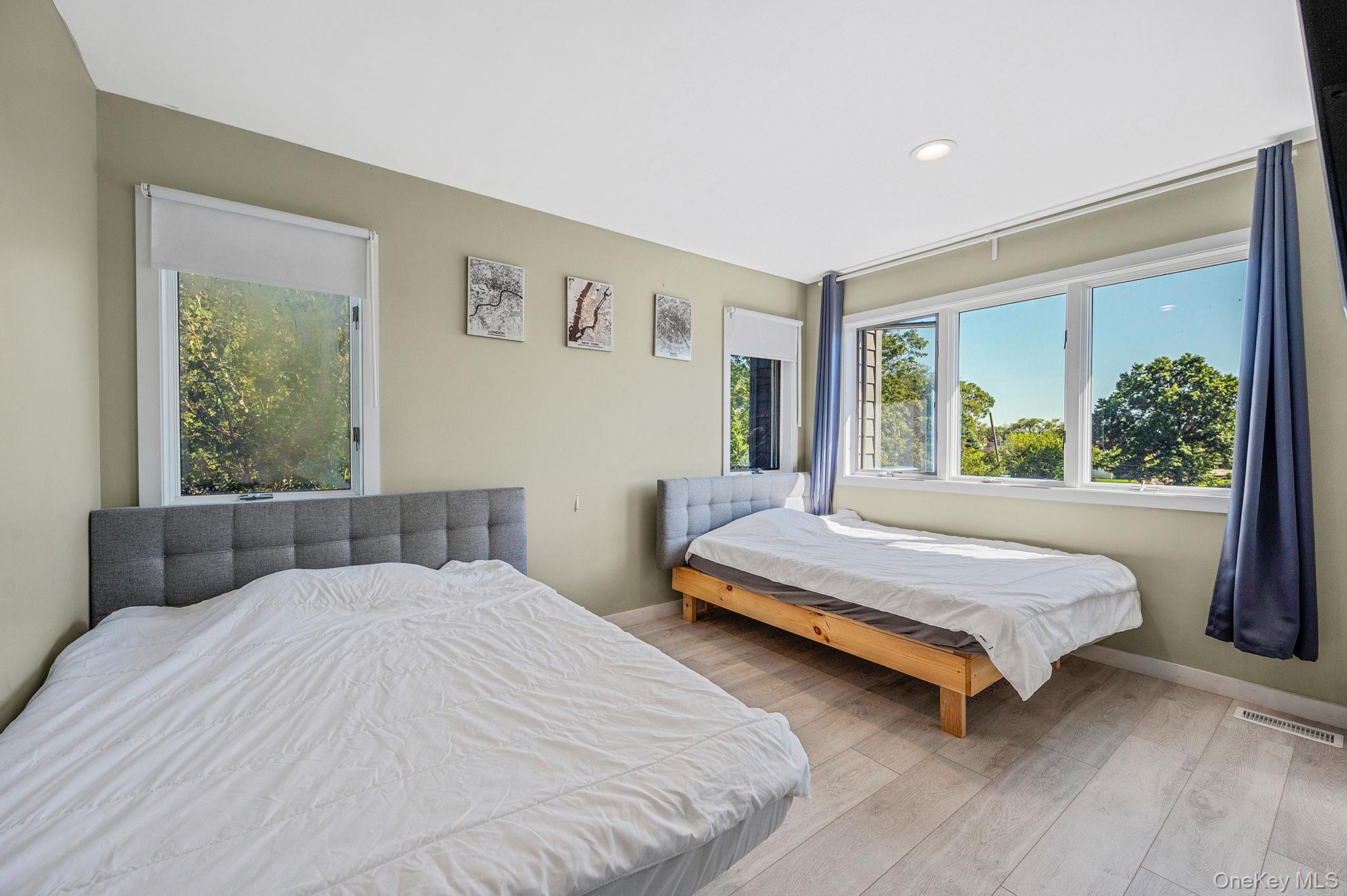 36 Roosevelt Boulevard, East Patchogue, NY 11772