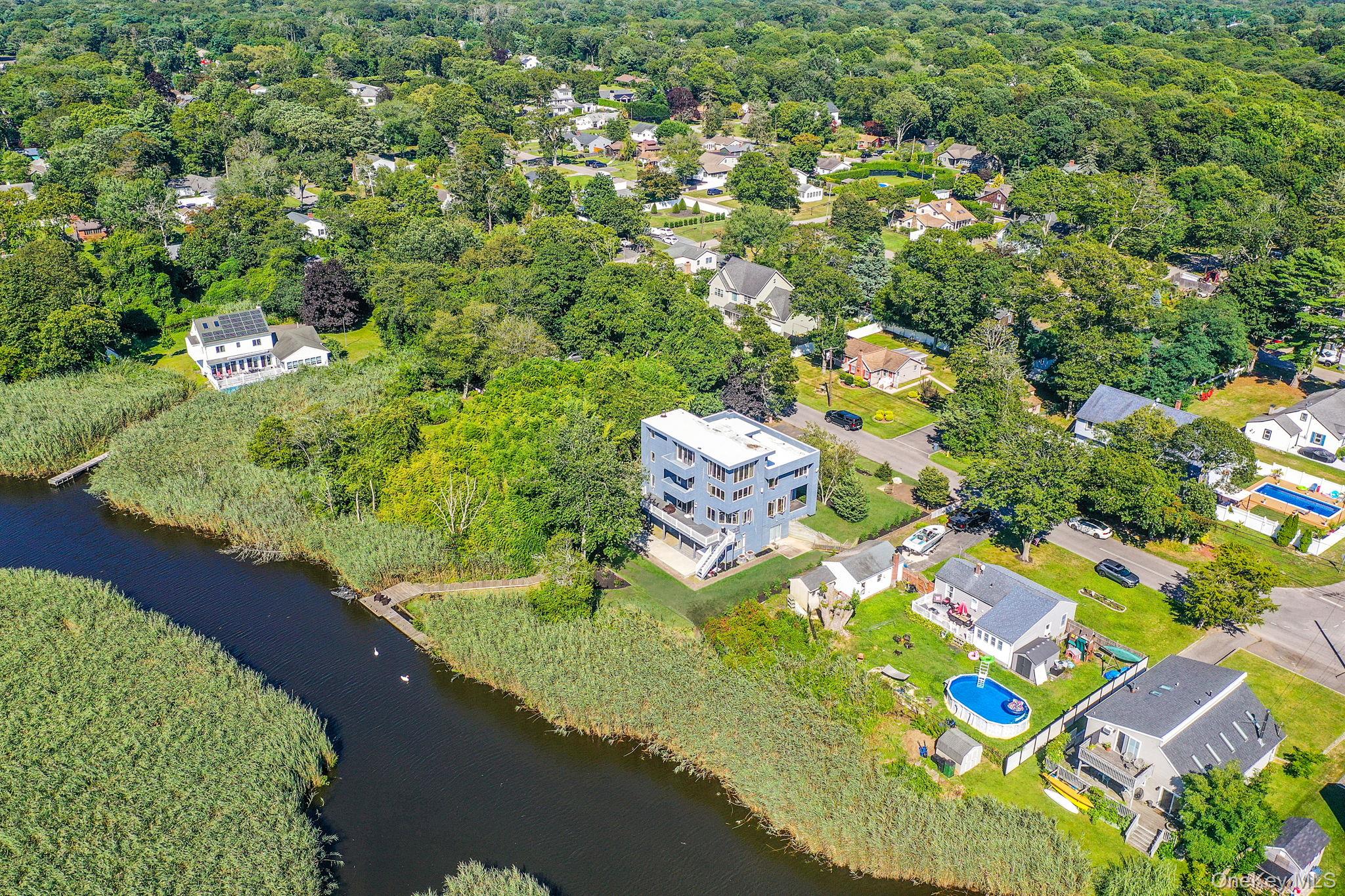 36 Roosevelt Boulevard, East Patchogue, NY 11772