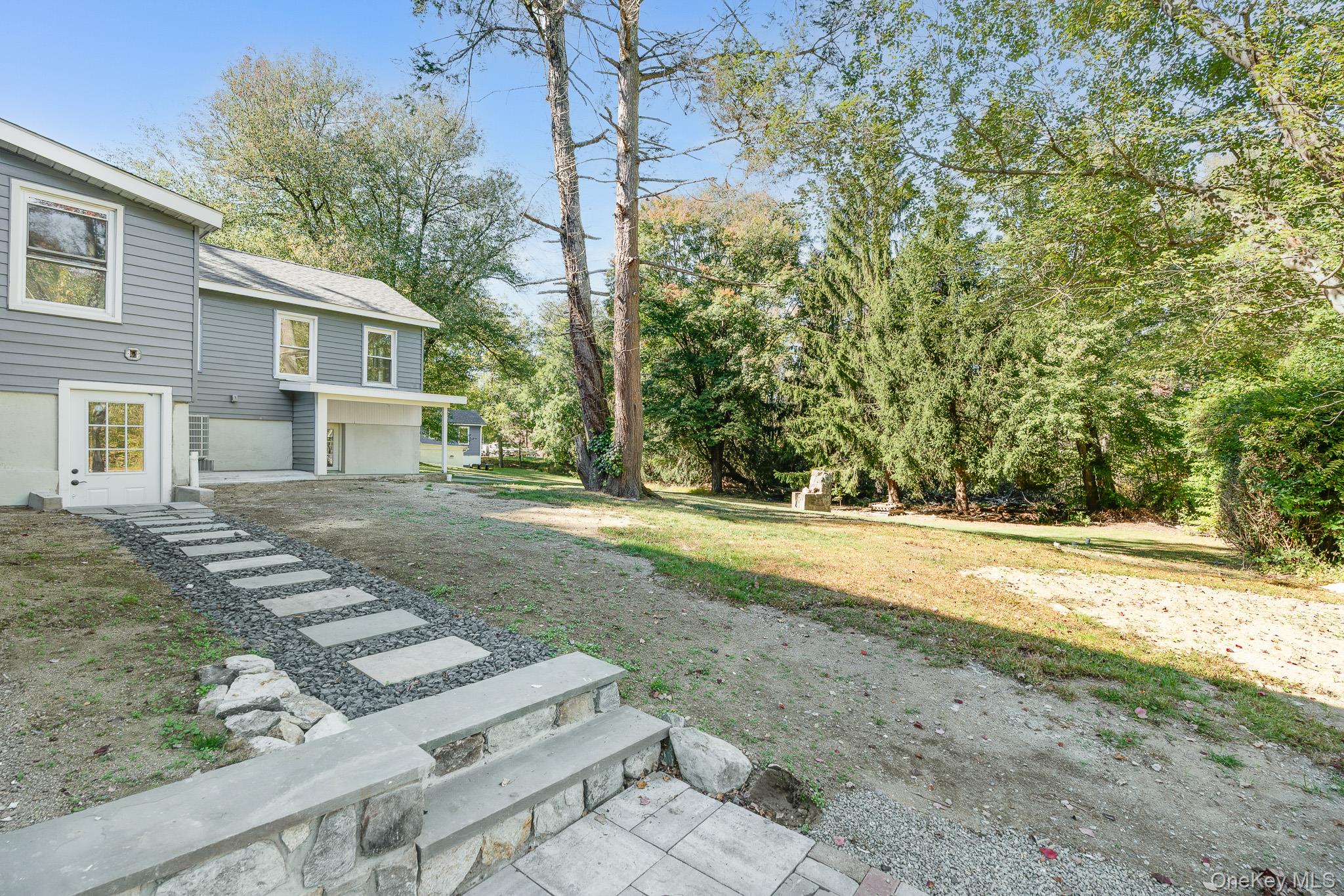 1802 Amazon Road, Mohegan Lake, NY 10547