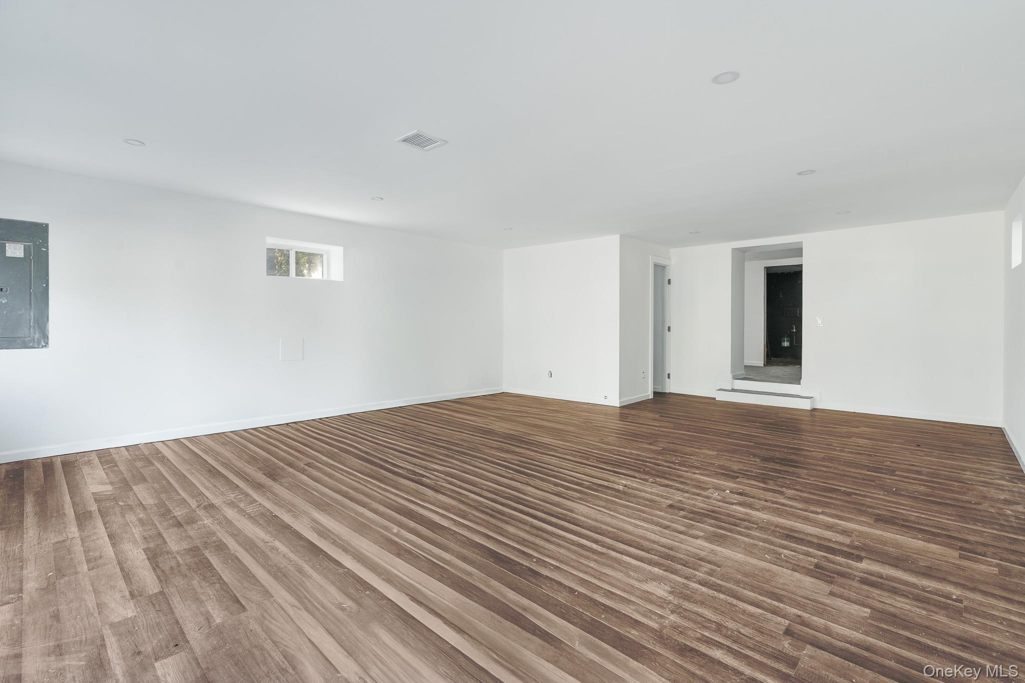 1802 Amazon Road, Mohegan Lake, NY 10547