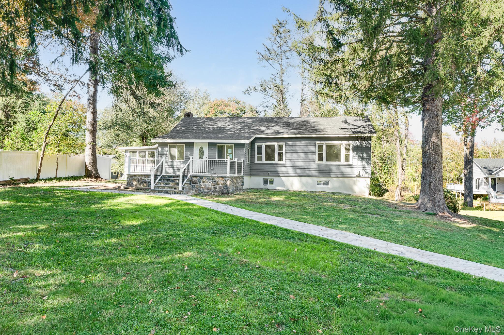 1802 Amazon Road, Mohegan Lake, NY 10547