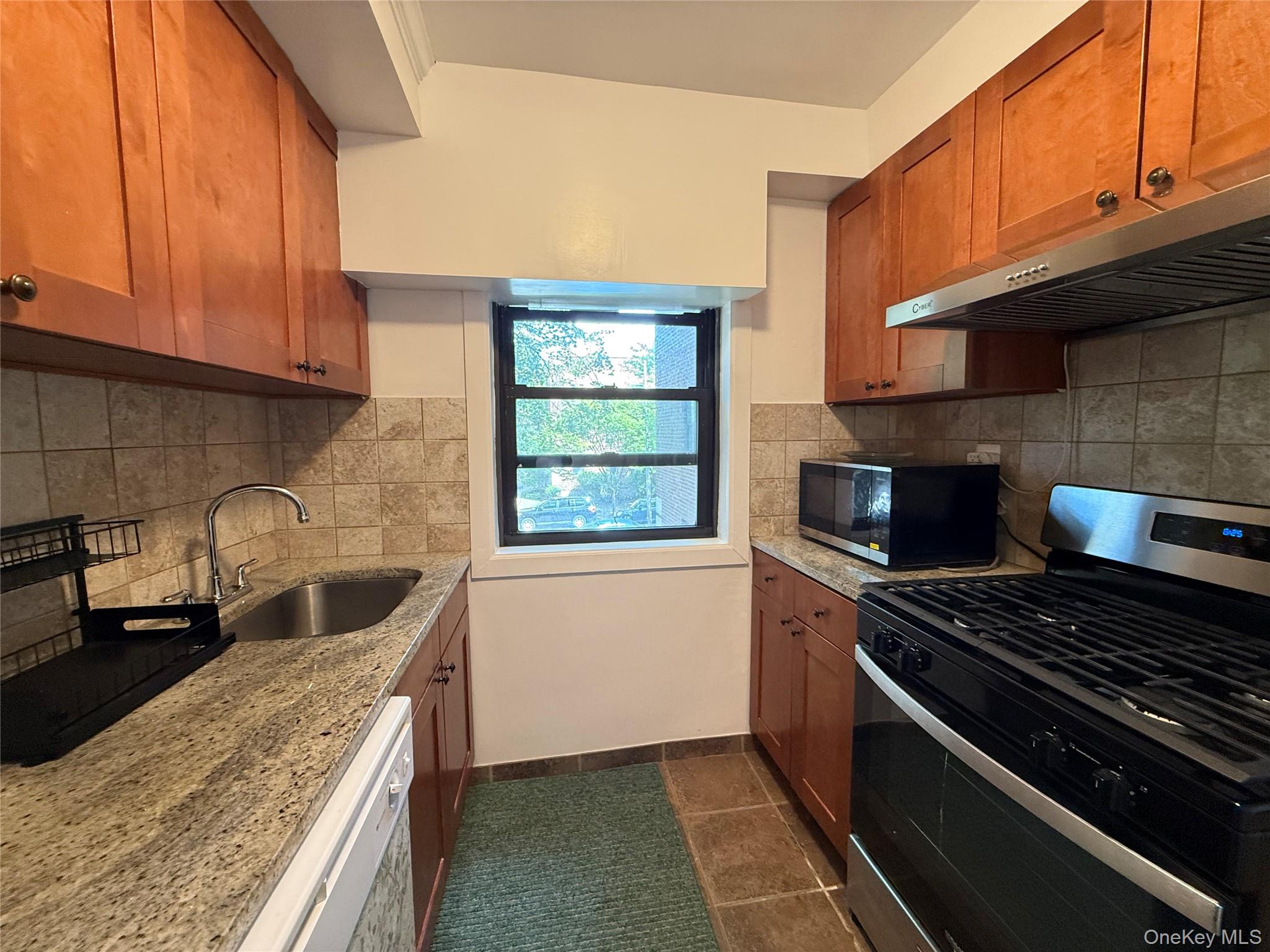 46-30 215th # 2A, Bayside, NY 11361