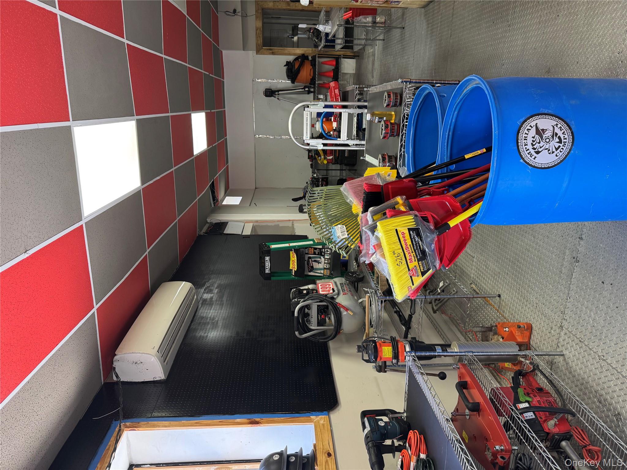 10-20 Cypress Ave # 1F, Ridgewood, NY 11385