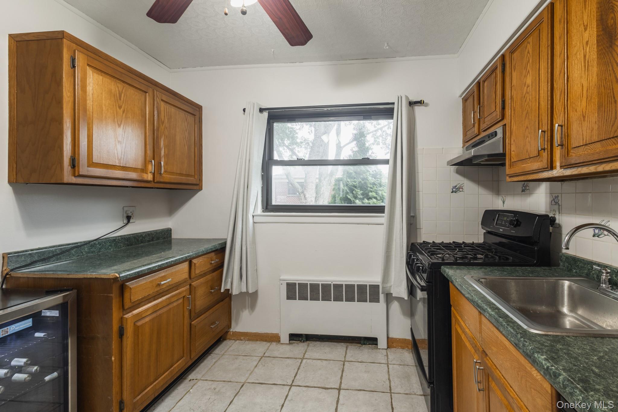 74-81 220th Street # 094B1, Bayside, NY 11364